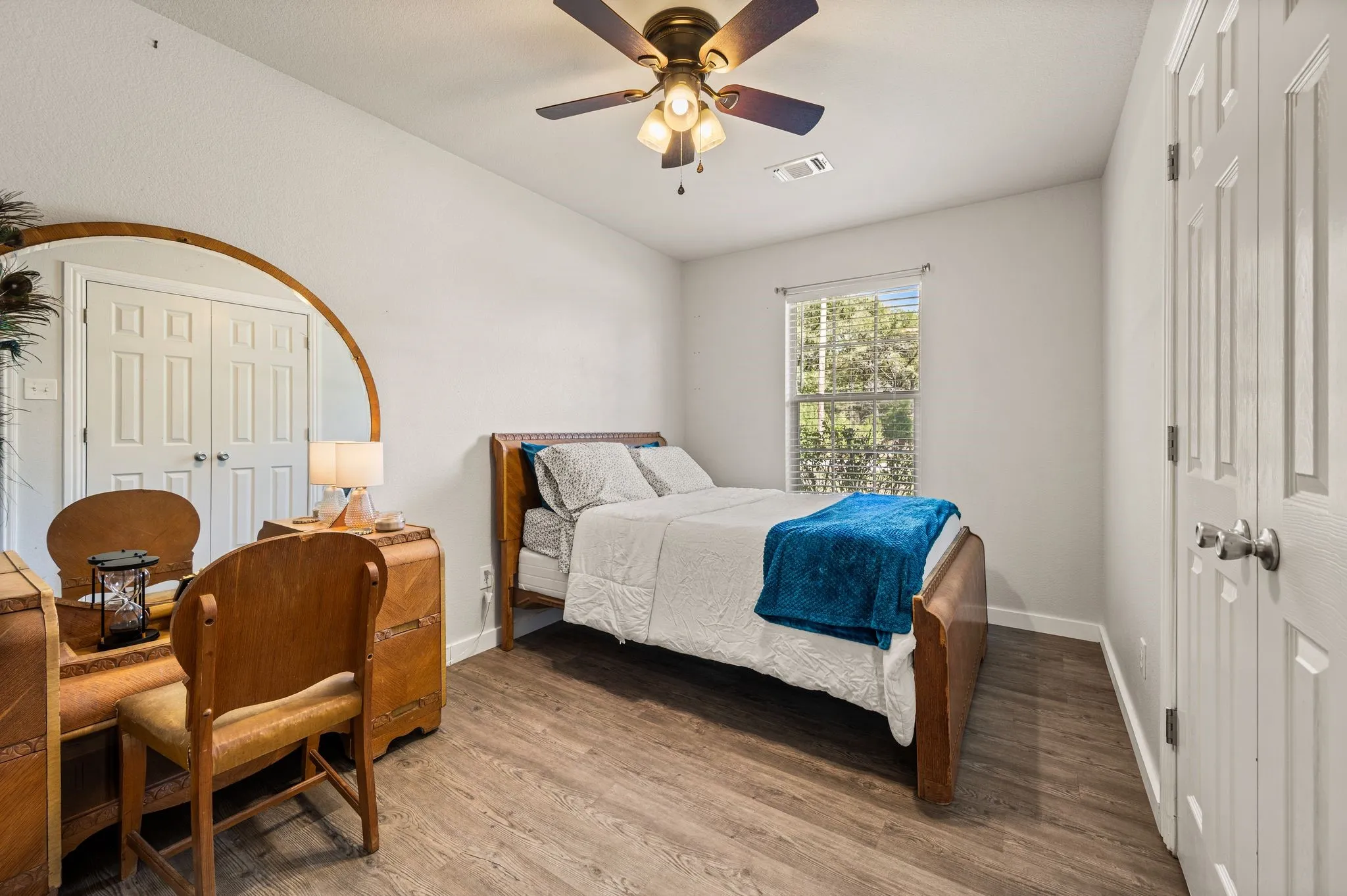 Single Family Residence For Sale in Wise County , 110 Shady Springs Drive, Runaway Bay, Texas 76426, 3 Bedroom, 2 Bathroom, Garage spaces, 1,008 Sqft, built in 2013, mls#21387927, Real Estate Agent in Runaway Bay, Homes For Sale in Wise county, Homes For Sale in Runaway Bay, Realtor in Runaway Bay Texas, Real Estate Brokerage Independent Realty Texas, Luminita Cordes Realtor