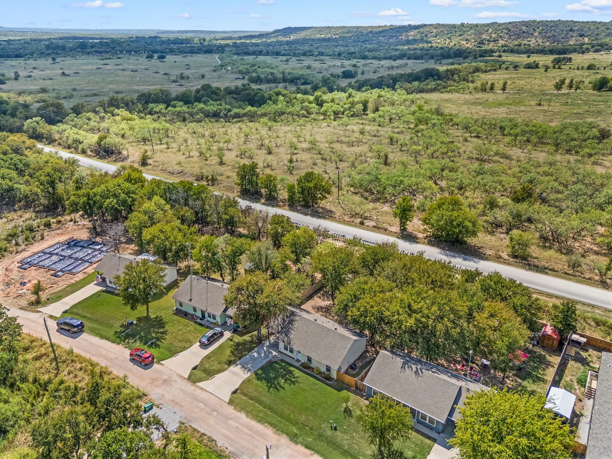 Single Family Residence For Sale in Wise County , 110 Shady Springs Drive, Runaway Bay, Texas 76426, 3 Bedroom, 2 Bathroom, Garage spaces, 1,008 Sqft, built in 2013, mls#21387927, Real Estate Agent in Runaway Bay, Homes For Sale in Wise county, Homes For Sale in Runaway Bay, Realtor in Runaway Bay Texas, Real Estate Brokerage Independent Realty Texas, Luminita Cordes Realtor