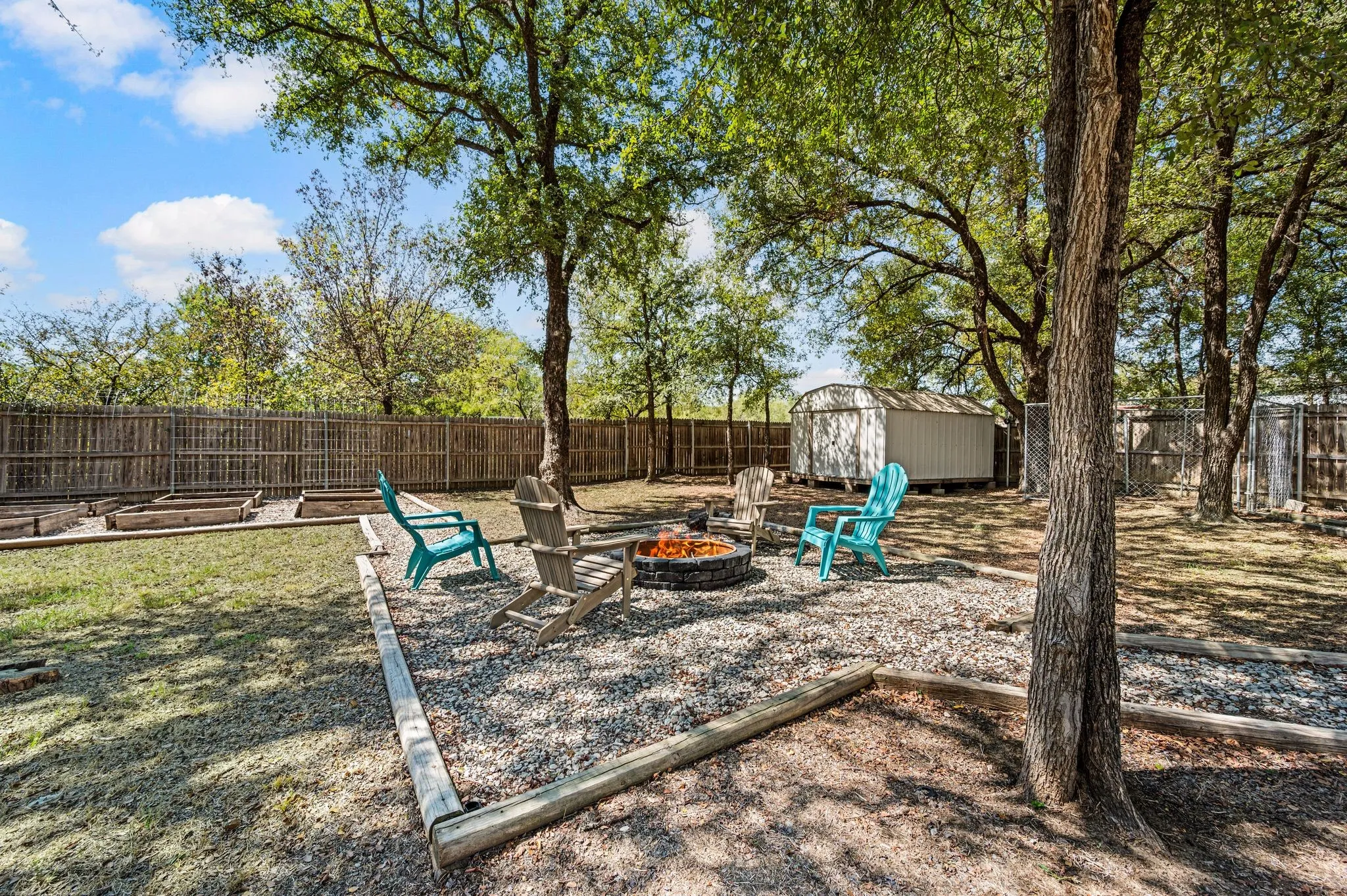 Single Family Residence For Sale in Wise County , 110 Shady Springs Drive, Runaway Bay, Texas 76426, 3 Bedroom, 2 Bathroom, Garage spaces, 1,008 Sqft, built in 2013, mls#21387927, Real Estate Agent in Runaway Bay, Homes For Sale in Wise county, Homes For Sale in Runaway Bay, Realtor in Runaway Bay Texas, Real Estate Brokerage Independent Realty Texas, Luminita Cordes Realtor
