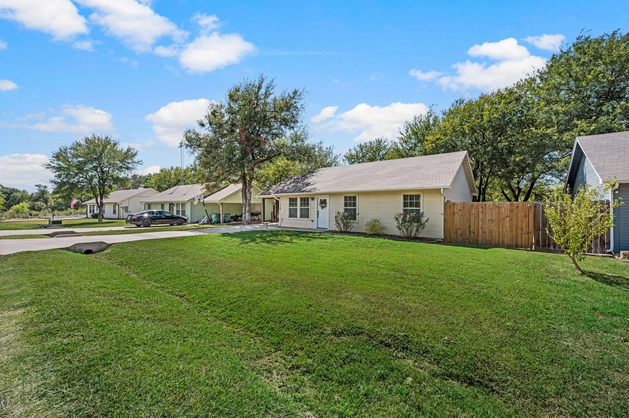 Single Family Residence For Sale in Wise County , 110 Shady Springs Drive, Runaway Bay, Texas 76426, 3 Bedroom, 2 Bathroom, Garage spaces, 1,008 Sqft, built in 2013, mls#21387927, Real Estate Agent in Runaway Bay, Homes For Sale in Wise county, Homes For Sale in Runaway Bay, Realtor in Runaway Bay Texas, Real Estate Brokerage Independent Realty Texas, Luminita Cordes Realtor