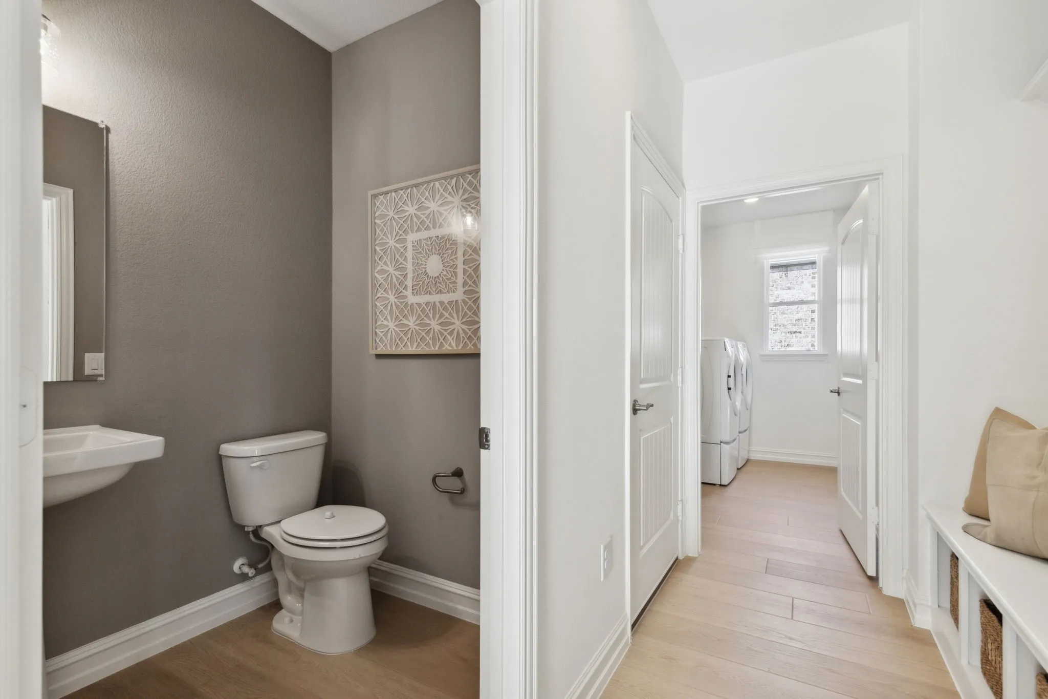 *Model Representation - Powder bath