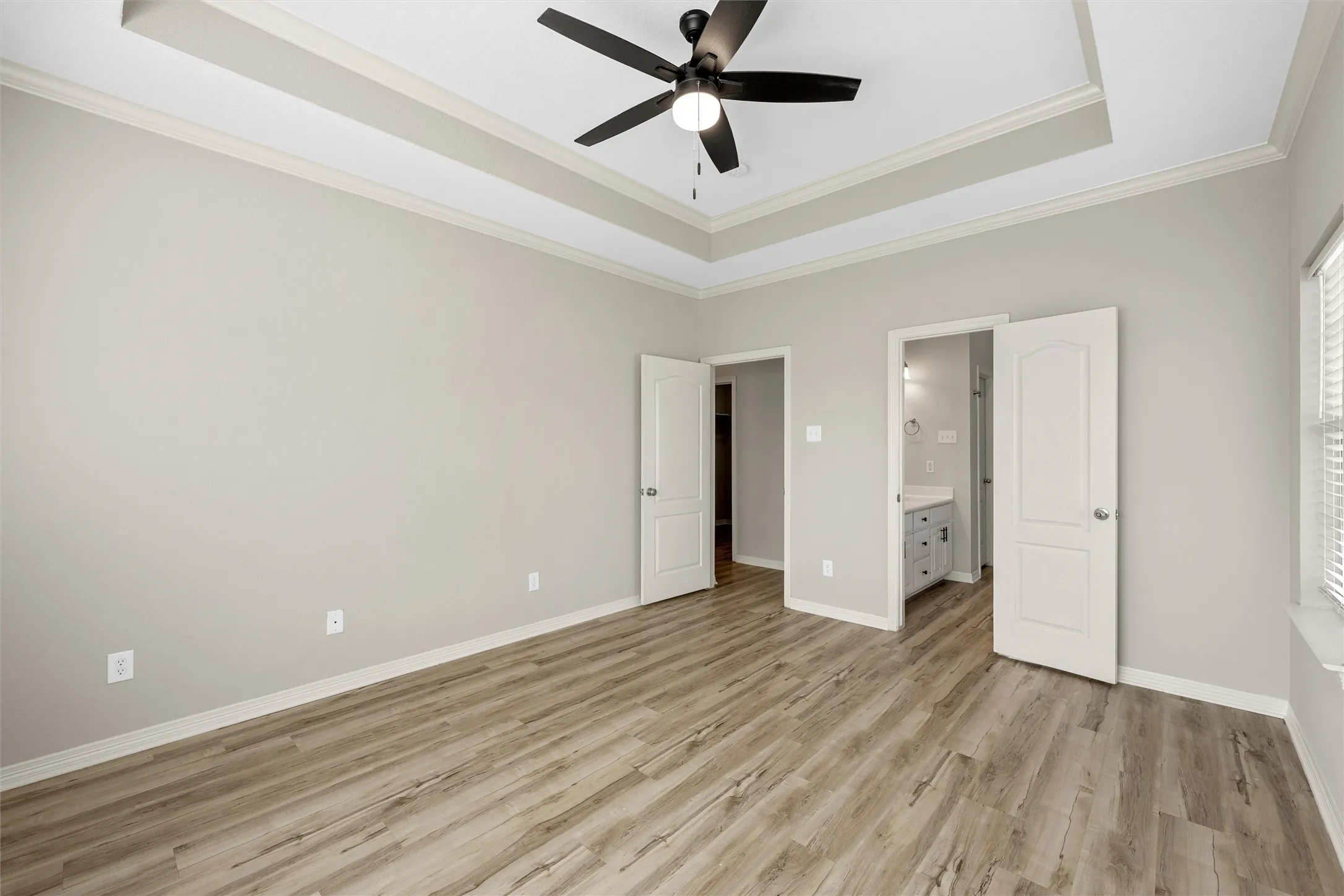 Single Family Residence For Sale in Mc Lennan County , 10100 Seville Court, Waco, Texas 76708, 3 Bedroom, 2 Bathroom, 2 Garage spaces, 1,651 Sqft, built in 2004, mls#21388216, Real Estate Agent in Waco, Homes For Sale in Mc Lennan county, Homes For Sale in Waco, Realtor in Waco Texas, Real Estate Brokerage Independent Realty Texas, Luminita Cordes Realtor