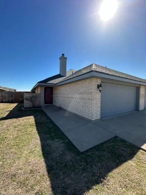 Duplex For Rent in Taylor County , 2457 Independence Boulevard 2459, Abilene, Texas 79601, 3 Bedroom, 2 Bathroom, 2 Garage spaces, 2,769 Sqft, built in 2006, mls#21388468, Real Estate Agent in Abilene, Homes For Rent in Taylor county, Homes For Rent in Abilene, Realtor in Abilene Texas, Real Estate Brokerage Independent Realty Texas, Luminita Cordes Realtor