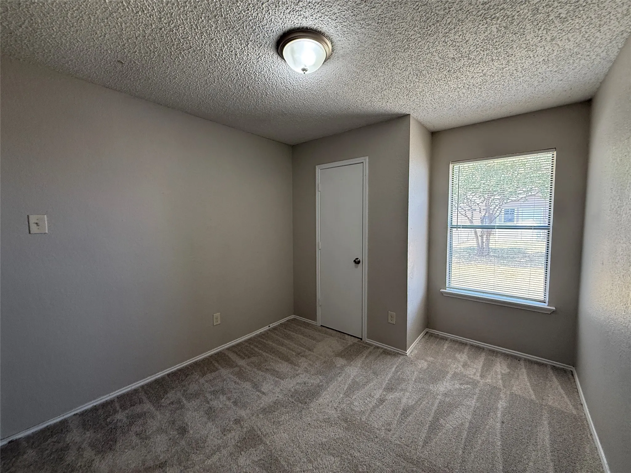 Single Family Residence For Rent in Dallas County , 1429 Wheatfield Drive, Mesquite, Texas 75149, 3 Bedroom, 2 Bathroom, 2 Garage spaces, 1,317 Sqft, built in 1986, mls#21388481, Real Estate Agent in Mesquite, Homes For Rent in Dallas county, Homes For Rent in Mesquite, Realtor in Mesquite Texas, Real Estate Brokerage Independent Realty Texas, Luminita Cordes Realtor