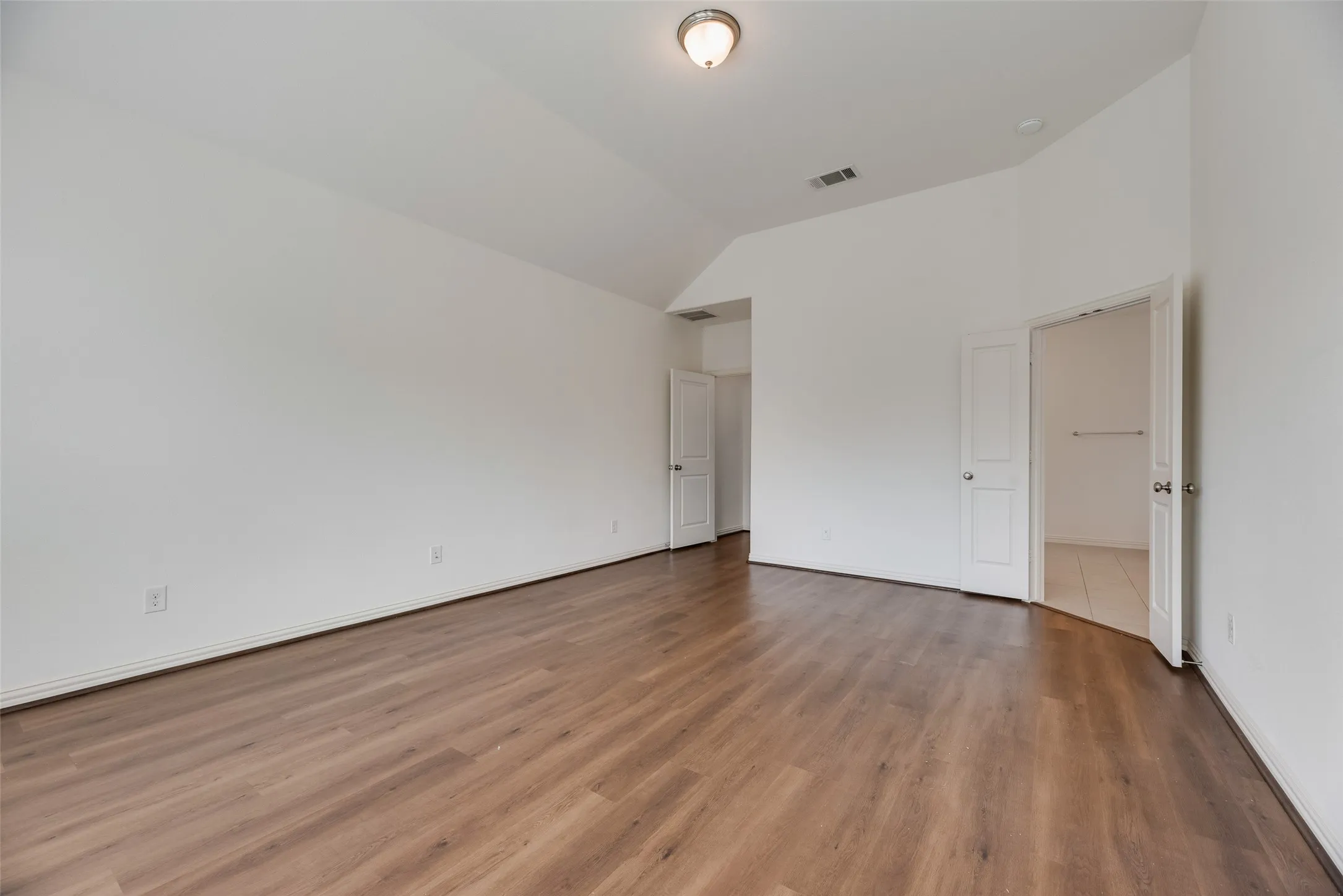 Single Family Residence For Rent in Collin County , 812 Overton Avenue, Celina, Texas 75009, 4 Bedroom, 3 Bathroom, 3 Garage spaces, 3,167 Sqft, built in 2017, mls#21388369, Real Estate Agent in Celina, Homes For Rent in Collin county, Homes For Rent in Celina, Realtor in Celina Texas, Real Estate Brokerage Independent Realty Texas, Luminita Cordes Realtor