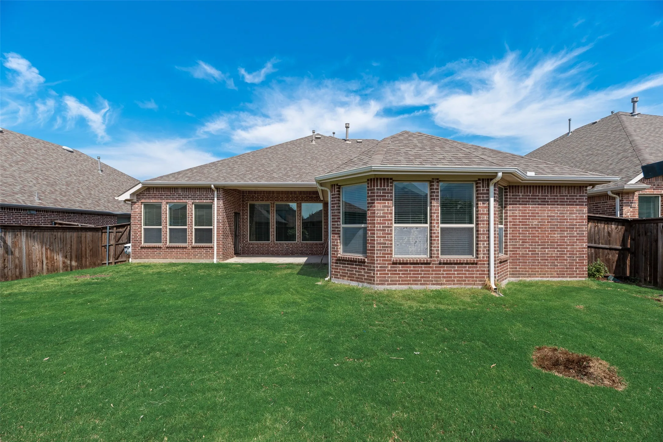 Single Family Residence For Rent in Collin County , 812 Overton Avenue, Celina, Texas 75009, 4 Bedroom, 3 Bathroom, 3 Garage spaces, 3,167 Sqft, built in 2017, mls#21388369, Real Estate Agent in Celina, Homes For Rent in Collin county, Homes For Rent in Celina, Realtor in Celina Texas, Real Estate Brokerage Independent Realty Texas, Luminita Cordes Realtor