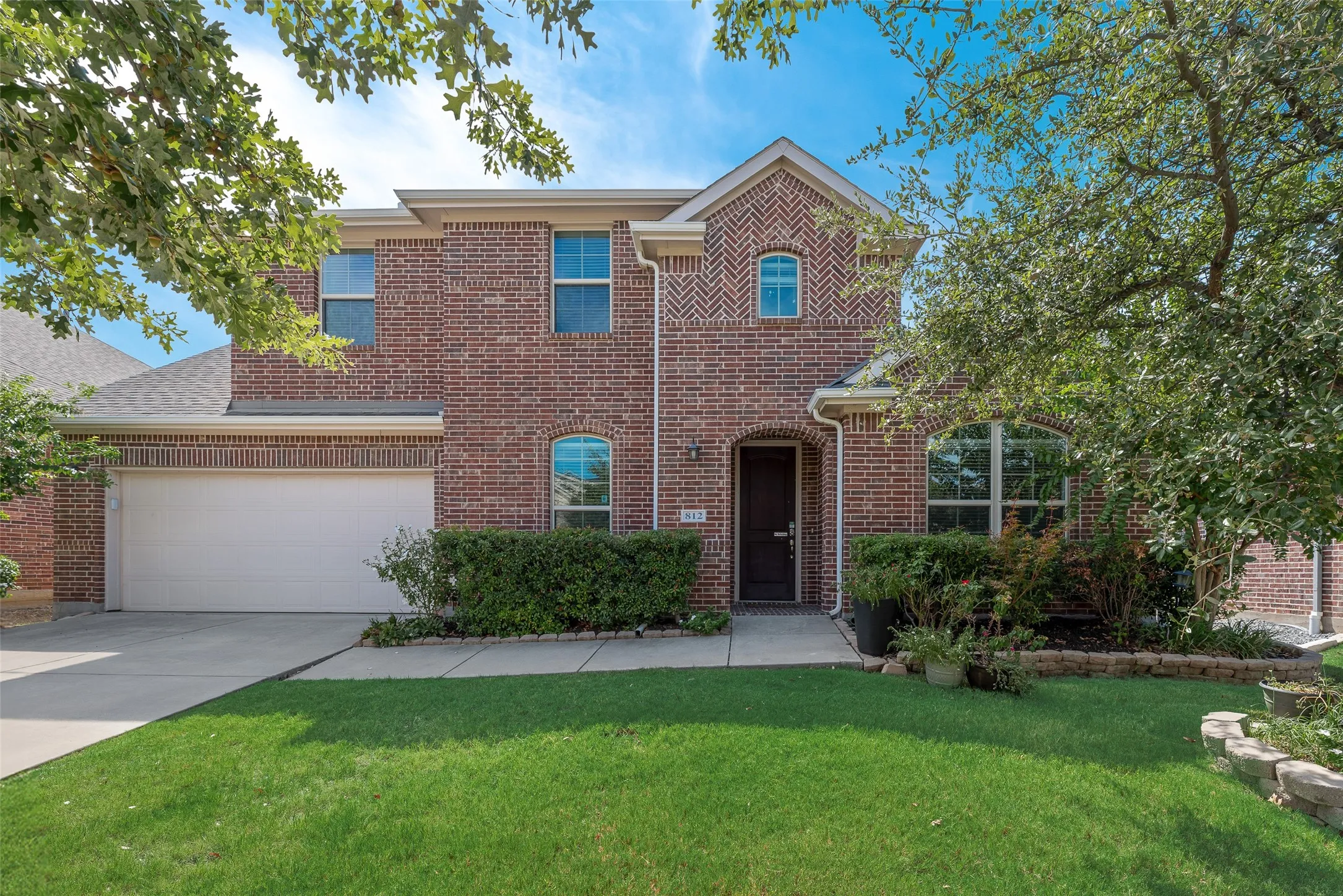 Single Family Residence For Rent in Collin County , 812 Overton Avenue, Celina, Texas 75009, 4 Bedroom, 3 Bathroom, 3 Garage spaces, 3,167 Sqft, built in 2017, mls#21388369, Real Estate Agent in Celina, Homes For Rent in Collin county, Homes For Rent in Celina, Realtor in Celina Texas, Real Estate Brokerage Independent Realty Texas, Luminita Cordes Realtor