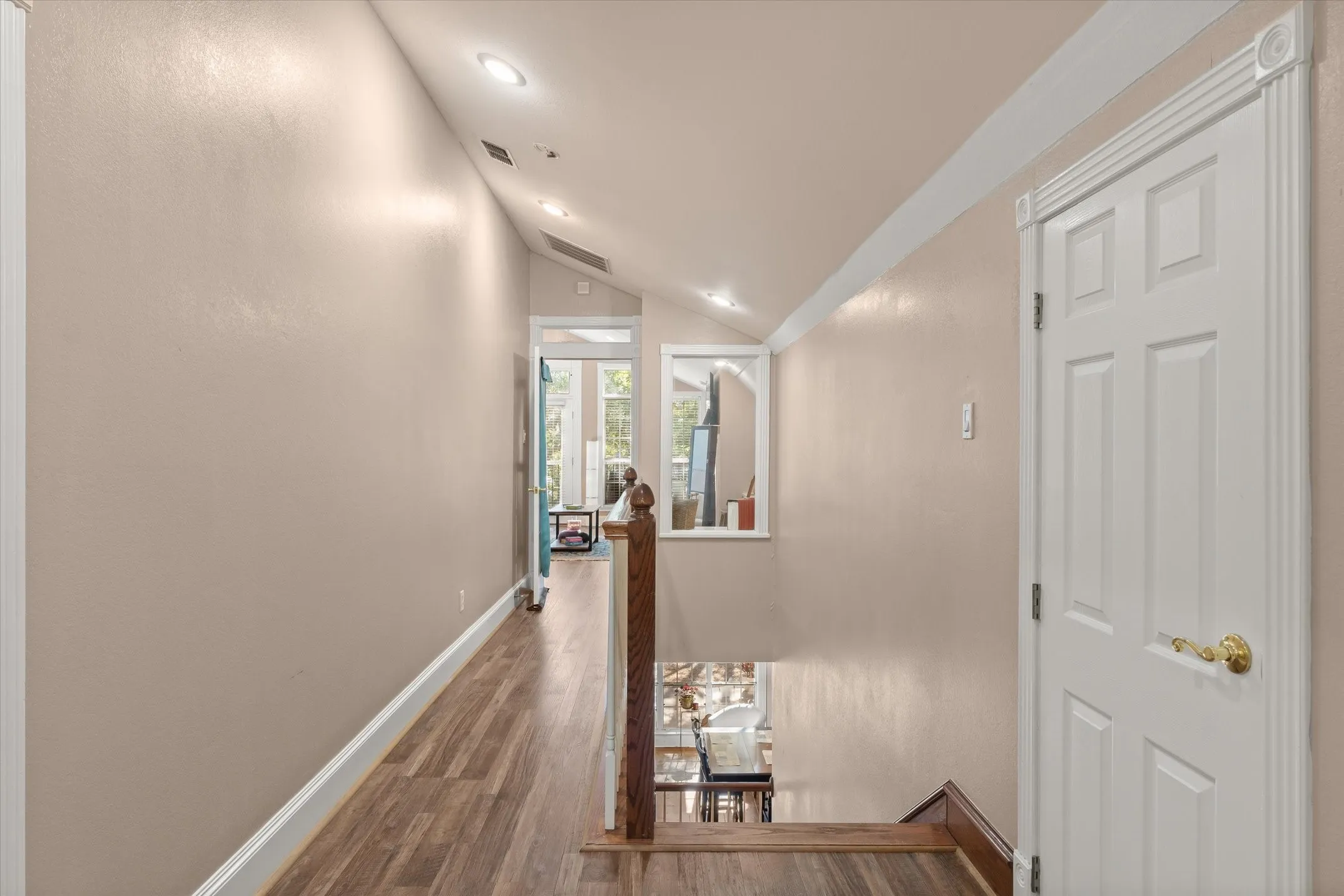 Single Family Residence For Sale in Van Zandt County , 1551 VZ County Road, Grand Saline, Texas 75140, 4 Bedroom, 3 Bathroom, 2 Garage spaces, 3,708 Sqft, built in 1996, mls#21388510, Real Estate Agent in Grand Saline, Homes For Sale in Van Zandt county, Homes For Sale in Grand Saline, Realtor in Grand Saline Texas, Real Estate Brokerage Independent Realty Texas, Luminita Cordes Realtor