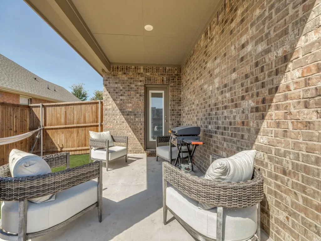 Single Family Residence For Sale in Collin County , 312 Penn Street, Anna, Texas 75409, 3 Bedroom, 2 Bathroom, 2 Garage spaces, 1,783 Sqft, built in 2022, mls#21388272, Real Estate Agent in Anna, Homes For Sale in Collin county, Homes For Sale in Anna, Realtor in Anna Texas, Real Estate Brokerage Independent Realty Texas, Luminita Cordes Realtor