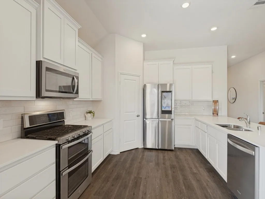 Single Family Residence For Sale in Collin County , 312 Penn Street, Anna, Texas 75409, 3 Bedroom, 2 Bathroom, 2 Garage spaces, 1,783 Sqft, built in 2022, mls#21388272, Real Estate Agent in Anna, Homes For Sale in Collin county, Homes For Sale in Anna, Realtor in Anna Texas, Real Estate Brokerage Independent Realty Texas, Luminita Cordes Realtor