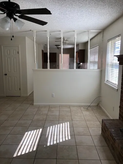 Duplex For Rent in Taylor County , 4917 S 6th Street 4919, Abilene, Texas 79605, 2 Bedroom, 2 Bathroom, Garage spaces, 1,167 Sqft, built in 1977, mls#21388515, Real Estate Agent in Abilene, Homes For Rent in Taylor county, Homes For Rent in Abilene, Realtor in Abilene Texas, Real Estate Brokerage Independent Realty Texas, Luminita Cordes Realtor
