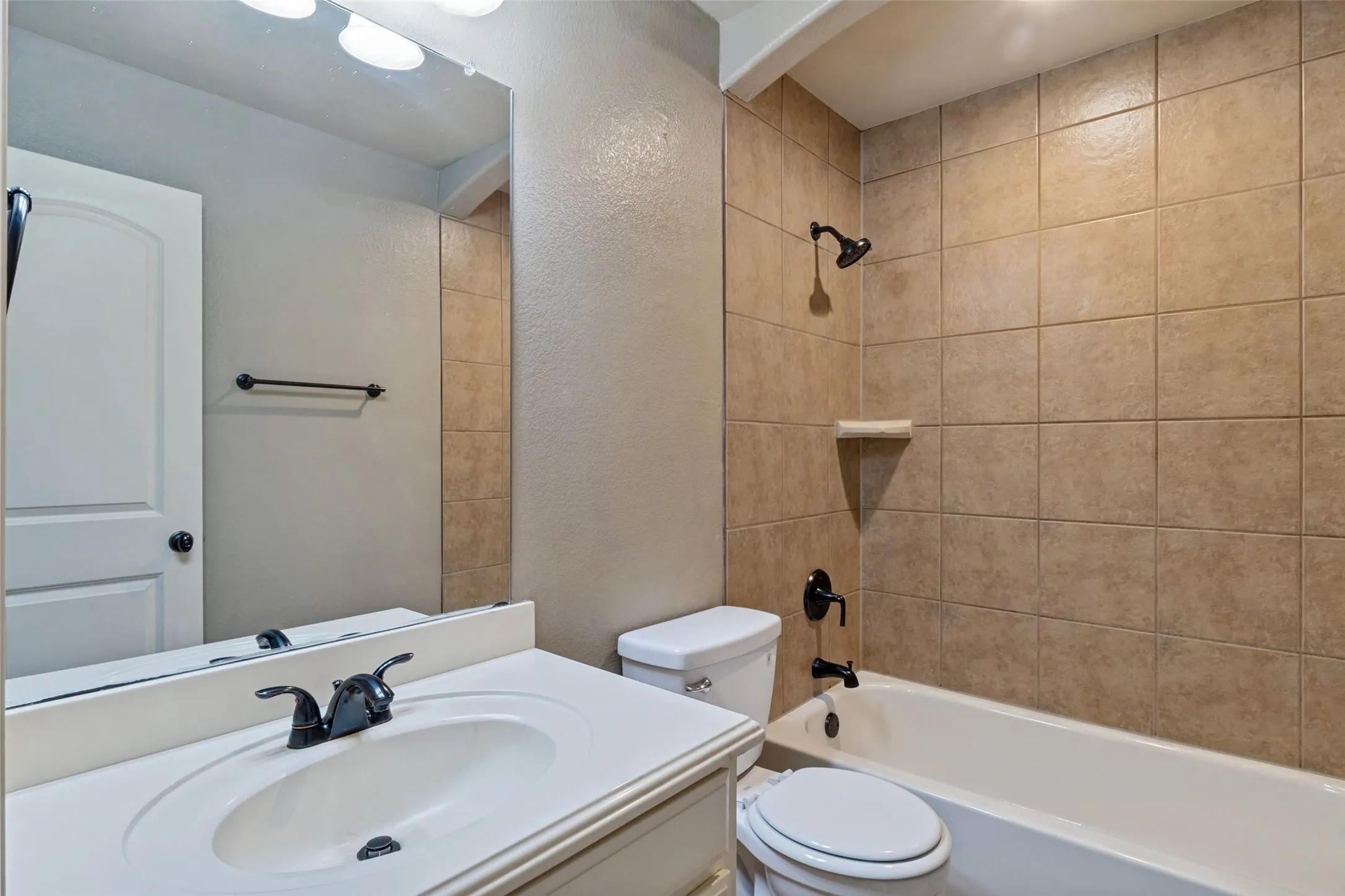Single Family Residence For Sale in Dallas County , 6631 Crestmoor Lane, Sachse, Texas 75048, 4 Bedroom, 4 Bathroom, 2 Garage spaces, 3,167 Sqft, built in 2008, mls#21388522, Real Estate Agent in Sachse, Homes For Sale in Dallas county, Homes For Sale in Sachse, Realtor in Sachse Texas, Real Estate Brokerage Independent Realty Texas, Luminita Cordes Realtor