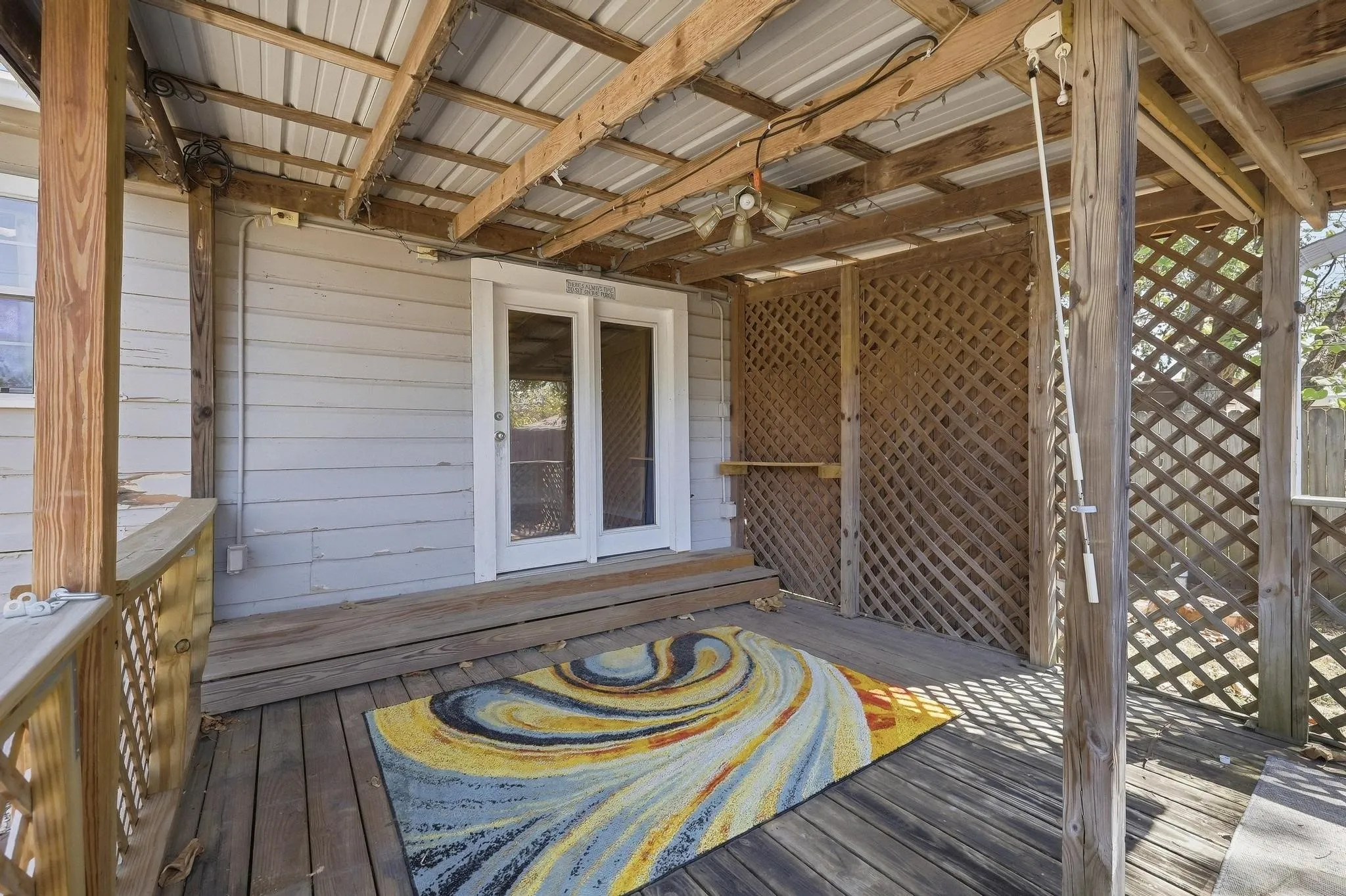 Single Family Residence For Sale in Grayson County , 309 Elm Street, Whitesboro, Texas 76273, 3 Bedroom, 1 Bathroom, Garage spaces, 1,032 Sqft, built in 1952, mls#21387951, Real Estate Agent in Whitesboro, Homes For Sale in Grayson county, Homes For Sale in Whitesboro, Realtor in Whitesboro Texas, Real Estate Brokerage Independent Realty Texas, Luminita Cordes Realtor