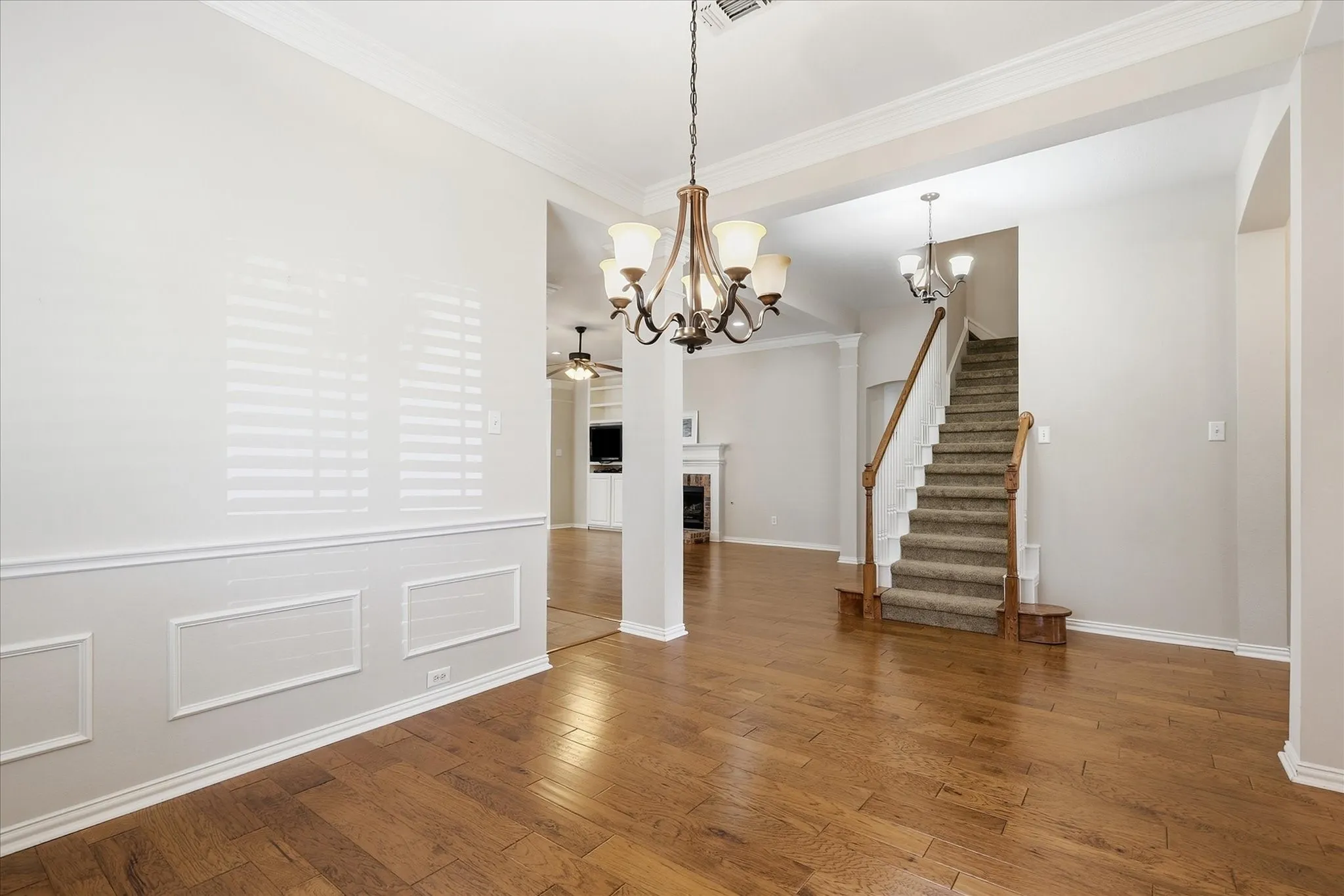 Single Family Residence For Sale in Denton County , 1109 Oakhollow Drive, Corinth, Texas 76210, 4 Bedroom, 3 Bathroom, 2 Garage spaces, 2,974 Sqft, built in 1997, mls#21377781, Real Estate Agent in Corinth, Homes For Sale in Denton county, Homes For Sale in Corinth, Realtor in Corinth Texas, Real Estate Brokerage Independent Realty Texas, Luminita Cordes Realtor