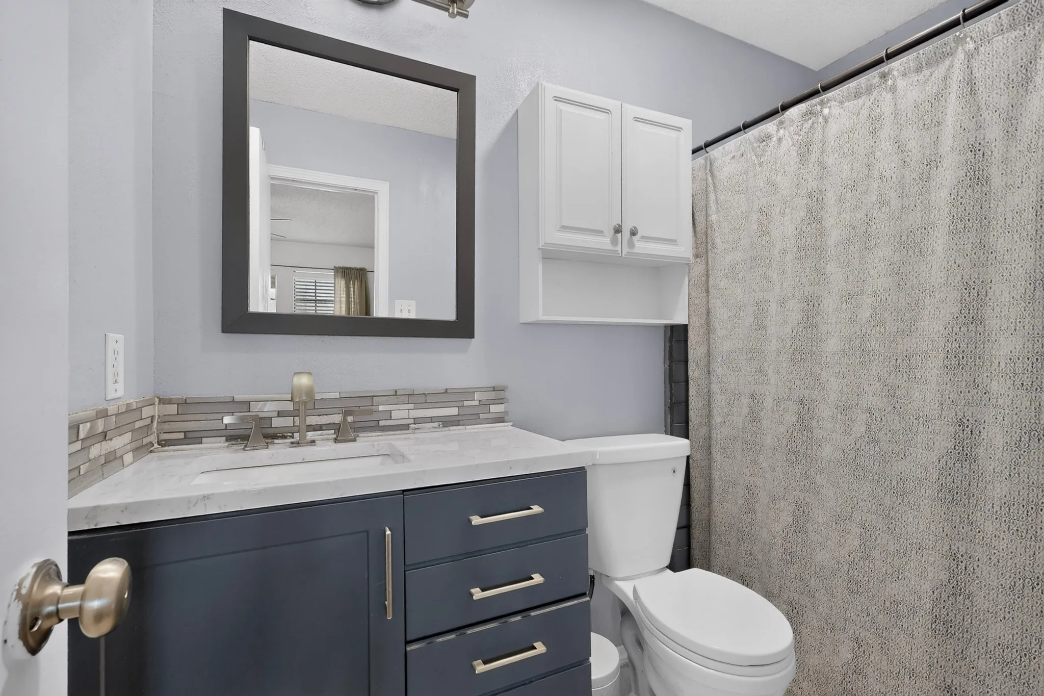 Single Family Residence For Sale in Denton County , 19044 Bilbrook Lane, Dallas, Texas 75287, 4 Bedroom, 2 Bathroom, Garage spaces, 1,653 Sqft, built in 1983, mls#21387108, Real Estate Agent in Dallas, Homes For Sale in Denton county, Homes For Sale in Dallas, Realtor in Dallas Texas, Real Estate Brokerage Independent Realty Texas, Luminita Cordes Realtor