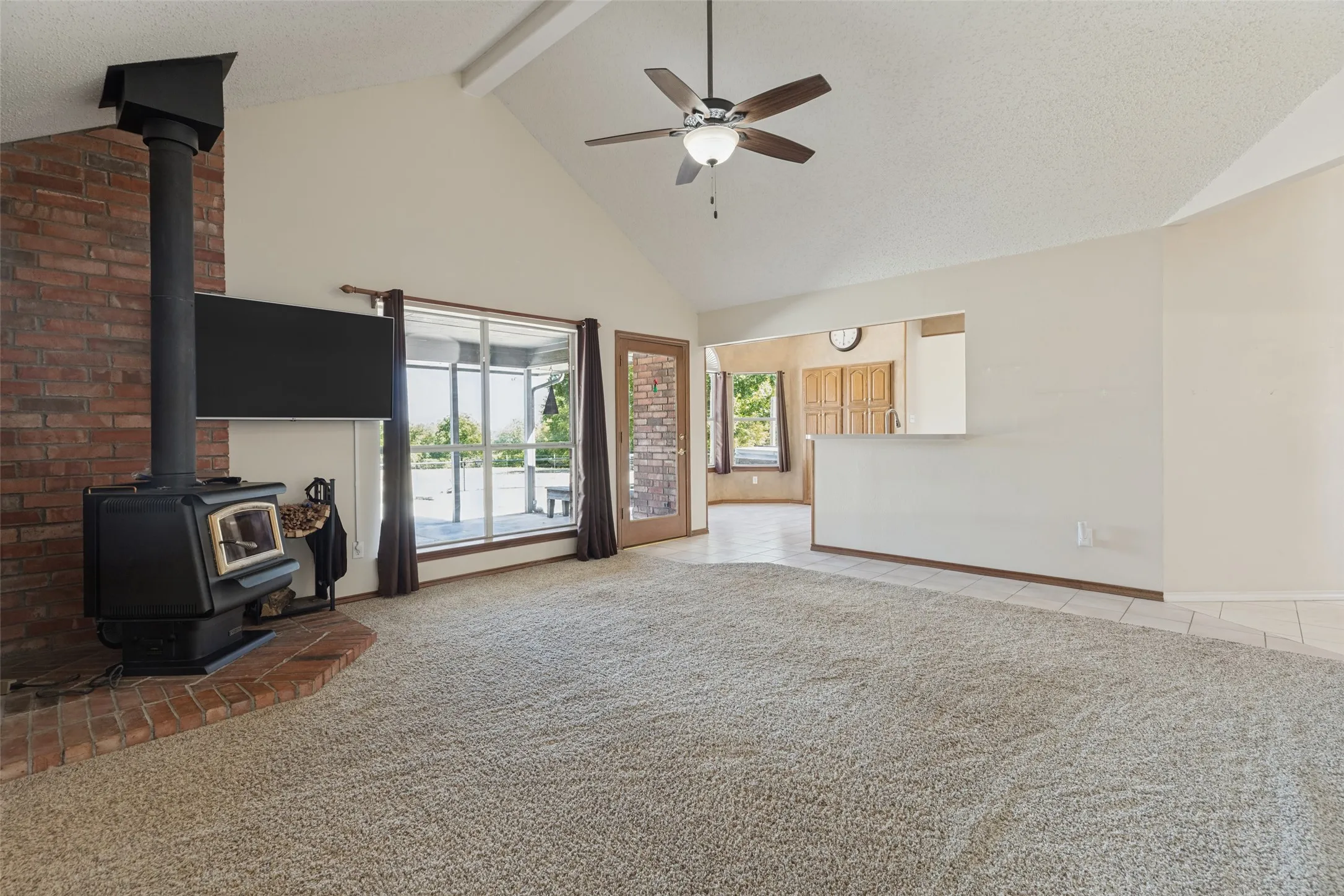 Single Family Residence For Sale in Collin County , 6934 Cottage Hill Lane, Celina, Texas 75009, 4 Bedroom, 2 Bathroom, 2 Garage spaces, 2,240 Sqft, built in 1994, mls#21387623, Real Estate Agent in Celina, Homes For Sale in Collin county, Homes For Sale in Celina, Realtor in Celina Texas, Real Estate Brokerage Independent Realty Texas, Luminita Cordes Realtor