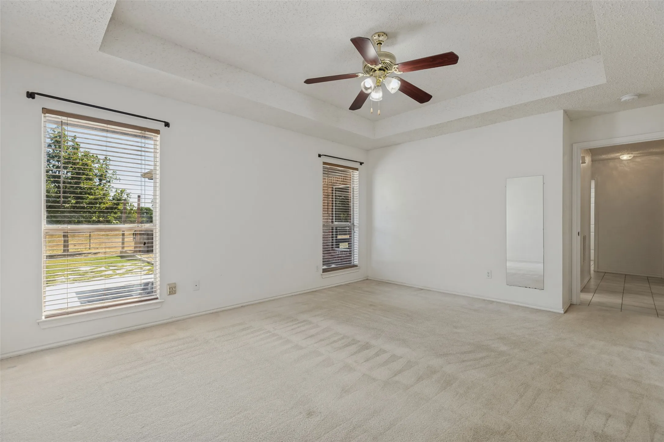 Single Family Residence For Sale in Collin County , 6934 Cottage Hill Lane, Celina, Texas 75009, 4 Bedroom, 2 Bathroom, 2 Garage spaces, 2,240 Sqft, built in 1994, mls#21387623, Real Estate Agent in Celina, Homes For Sale in Collin county, Homes For Sale in Celina, Realtor in Celina Texas, Real Estate Brokerage Independent Realty Texas, Luminita Cordes Realtor
