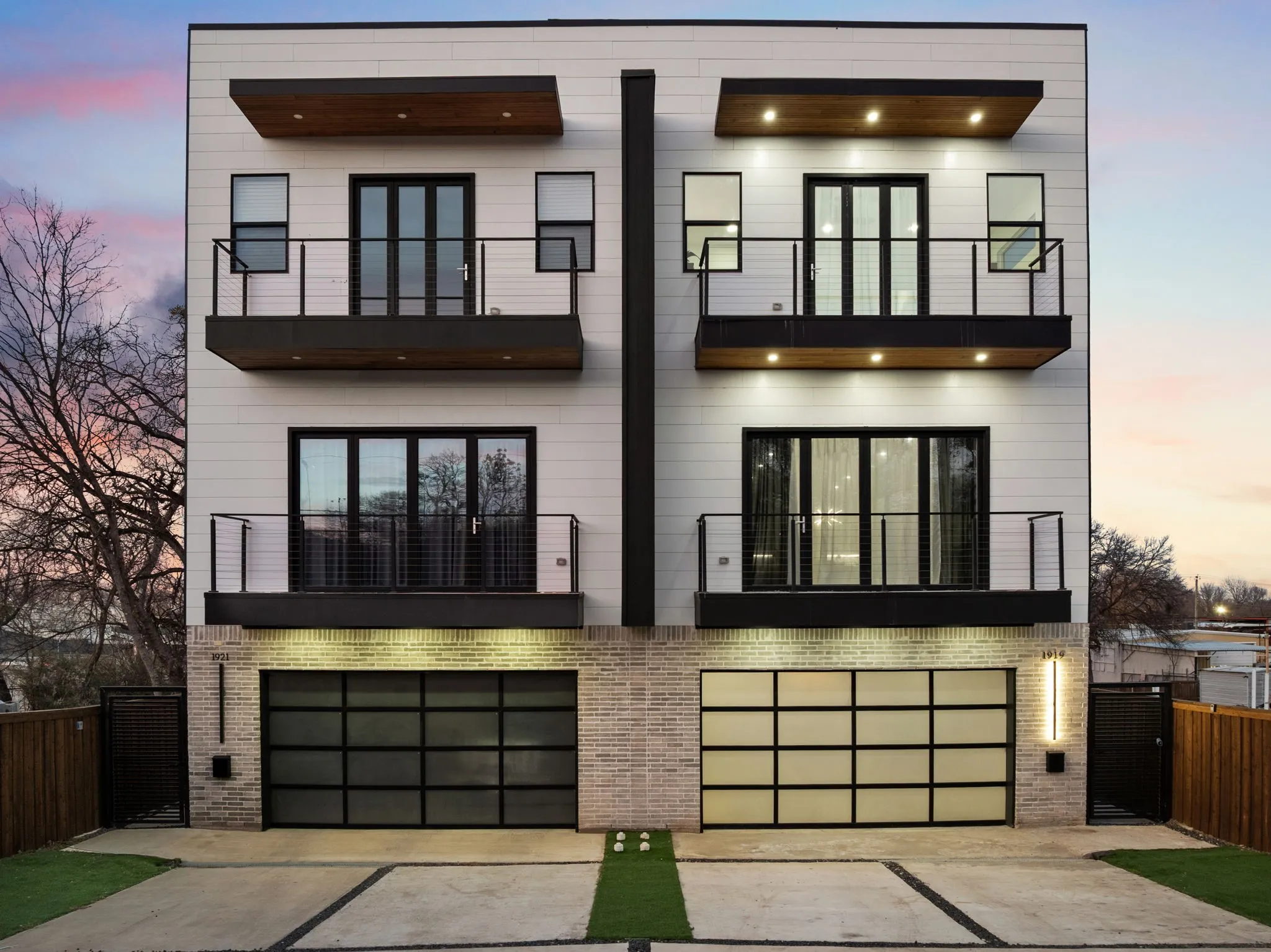 Single Family Residence For Sale in Dallas County , 1919 Pollard Street, Dallas, Texas 75208, 3 Bedroom, 4 Bathroom, 2 Garage spaces, 2,356 Sqft, built in 2024, mls#21388486, Real Estate Agent in Dallas, Homes For Sale in Dallas county, Homes For Sale in Dallas, Realtor in Dallas Texas, Real Estate Brokerage Independent Realty Texas, Luminita Cordes Realtor