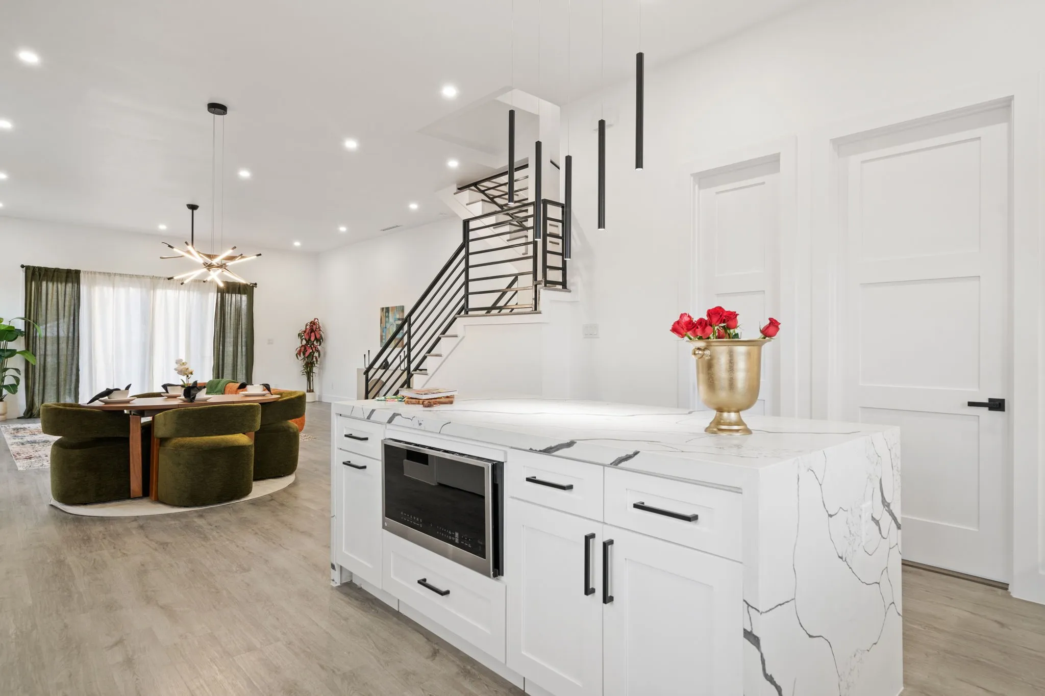 Single Family Residence For Sale in Dallas County , 1919 Pollard Street, Dallas, Texas 75208, 3 Bedroom, 4 Bathroom, 2 Garage spaces, 2,356 Sqft, built in 2024, mls#21388486, Real Estate Agent in Dallas, Homes For Sale in Dallas county, Homes For Sale in Dallas, Realtor in Dallas Texas, Real Estate Brokerage Independent Realty Texas, Luminita Cordes Realtor