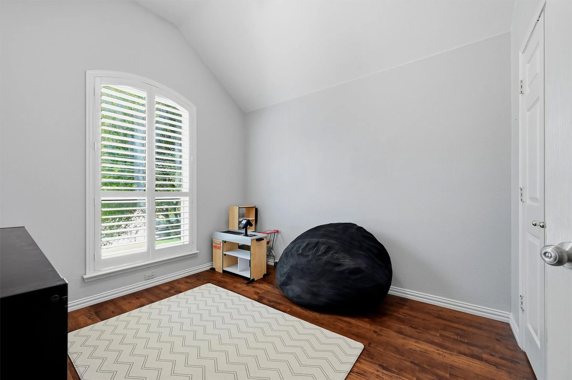 Single Family Residence For Rent in Collin County , 1328 Lighthouse Lane, Allen, Texas 75013, 4 Bedroom, 2 Bathroom, 2 Garage spaces, 2,275 Sqft, built in 1996, mls#21388560, Real Estate Agent in Allen, Homes For Rent in Collin county, Homes For Rent in Allen, Realtor in Allen Texas, Real Estate Brokerage Independent Realty Texas, Luminita Cordes Realtor