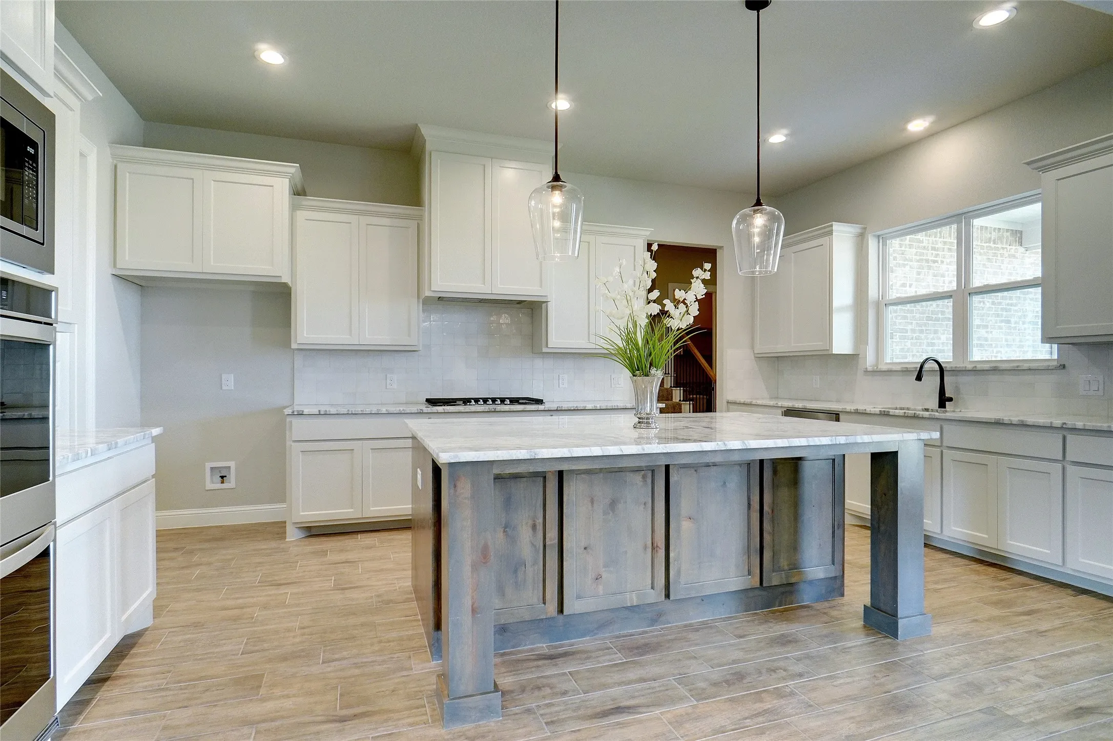 Single Family Residence For Sale in Parker County , 9101 Zion Hill Road, Poolville, Texas 76487, 4 Bedroom, 4 Bathroom, 3 Garage spaces, 3,120 Sqft, built in 2022, mls#21386847, Real Estate Agent in Poolville, Homes For Sale in Parker county, Homes For Sale in Poolville, Realtor in Poolville Texas, Real Estate Brokerage Independent Realty Texas, Luminita Cordes Realtor