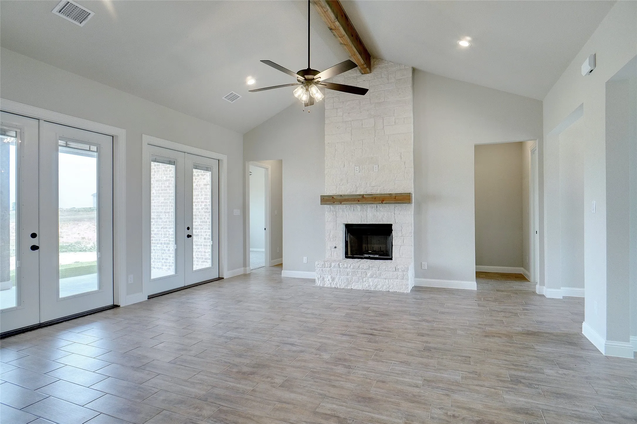 Single Family Residence For Sale in Parker County , 9101 Zion Hill Road, Poolville, Texas 76487, 4 Bedroom, 4 Bathroom, 3 Garage spaces, 3,120 Sqft, built in 2022, mls#21386847, Real Estate Agent in Poolville, Homes For Sale in Parker county, Homes For Sale in Poolville, Realtor in Poolville Texas, Real Estate Brokerage Independent Realty Texas, Luminita Cordes Realtor