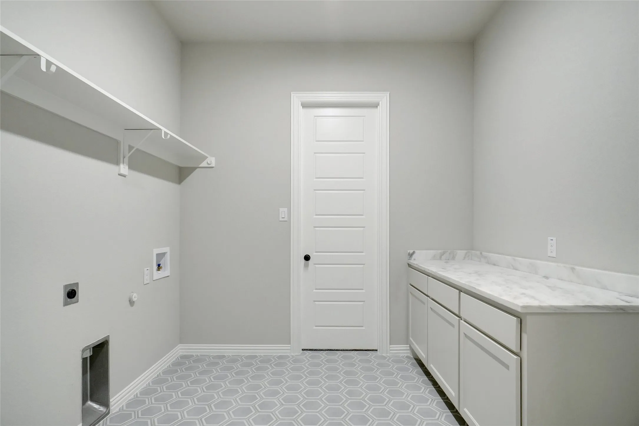 Single Family Residence For Sale in Parker County , 9101 Zion Hill Road, Poolville, Texas 76487, 4 Bedroom, 4 Bathroom, 3 Garage spaces, 3,120 Sqft, built in 2022, mls#21386847, Real Estate Agent in Poolville, Homes For Sale in Parker county, Homes For Sale in Poolville, Realtor in Poolville Texas, Real Estate Brokerage Independent Realty Texas, Luminita Cordes Realtor