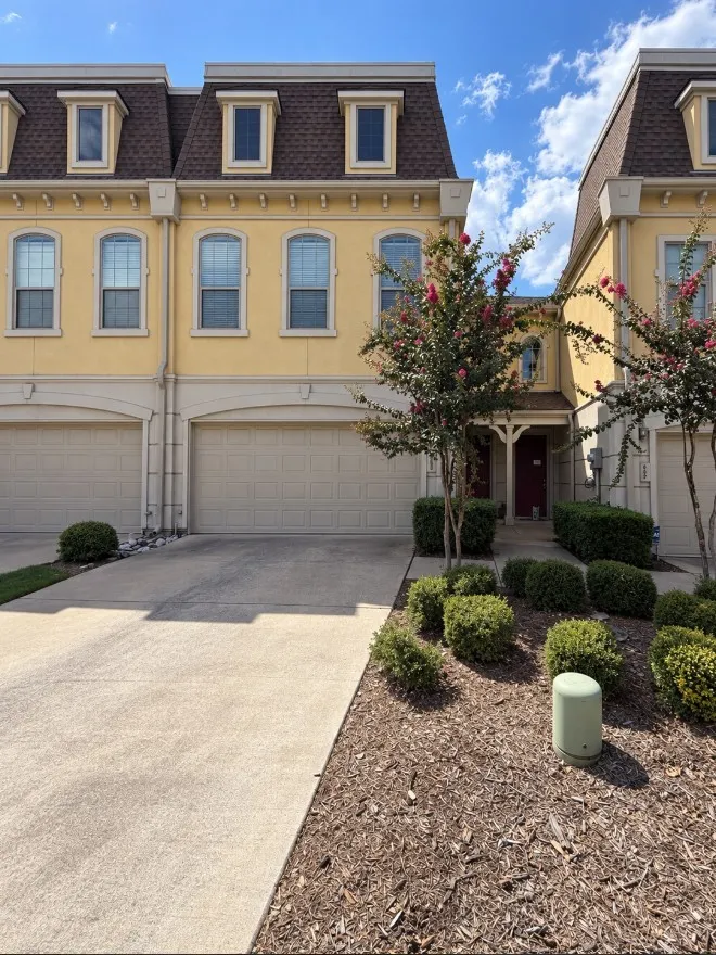Townhouse For Rent in Collin County , 6553 Rutherford Road, Plano, Texas 75023, 3 Bedroom, 3 Bathroom, 2 Garage spaces, 1,631 Sqft, built in 2006, mls#21388506, Real Estate Agent in Plano, Homes For Rent in Collin county, Homes For Rent in Plano, Realtor in Plano Texas, Real Estate Brokerage Independent Realty Texas, Luminita Cordes Realtor