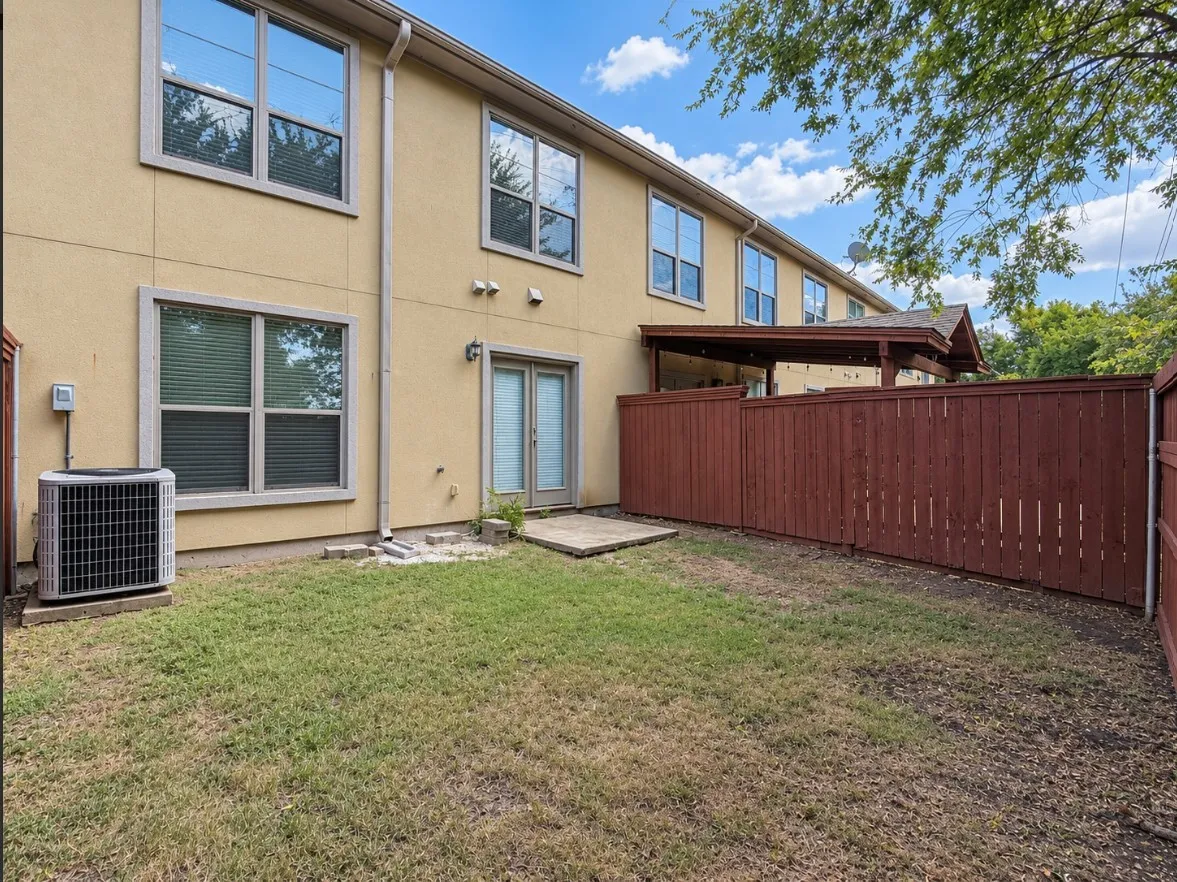 Townhouse For Rent in Collin County , 6553 Rutherford Road, Plano, Texas 75023, 3 Bedroom, 3 Bathroom, 2 Garage spaces, 1,631 Sqft, built in 2006, mls#21388506, Real Estate Agent in Plano, Homes For Rent in Collin county, Homes For Rent in Plano, Realtor in Plano Texas, Real Estate Brokerage Independent Realty Texas, Luminita Cordes Realtor