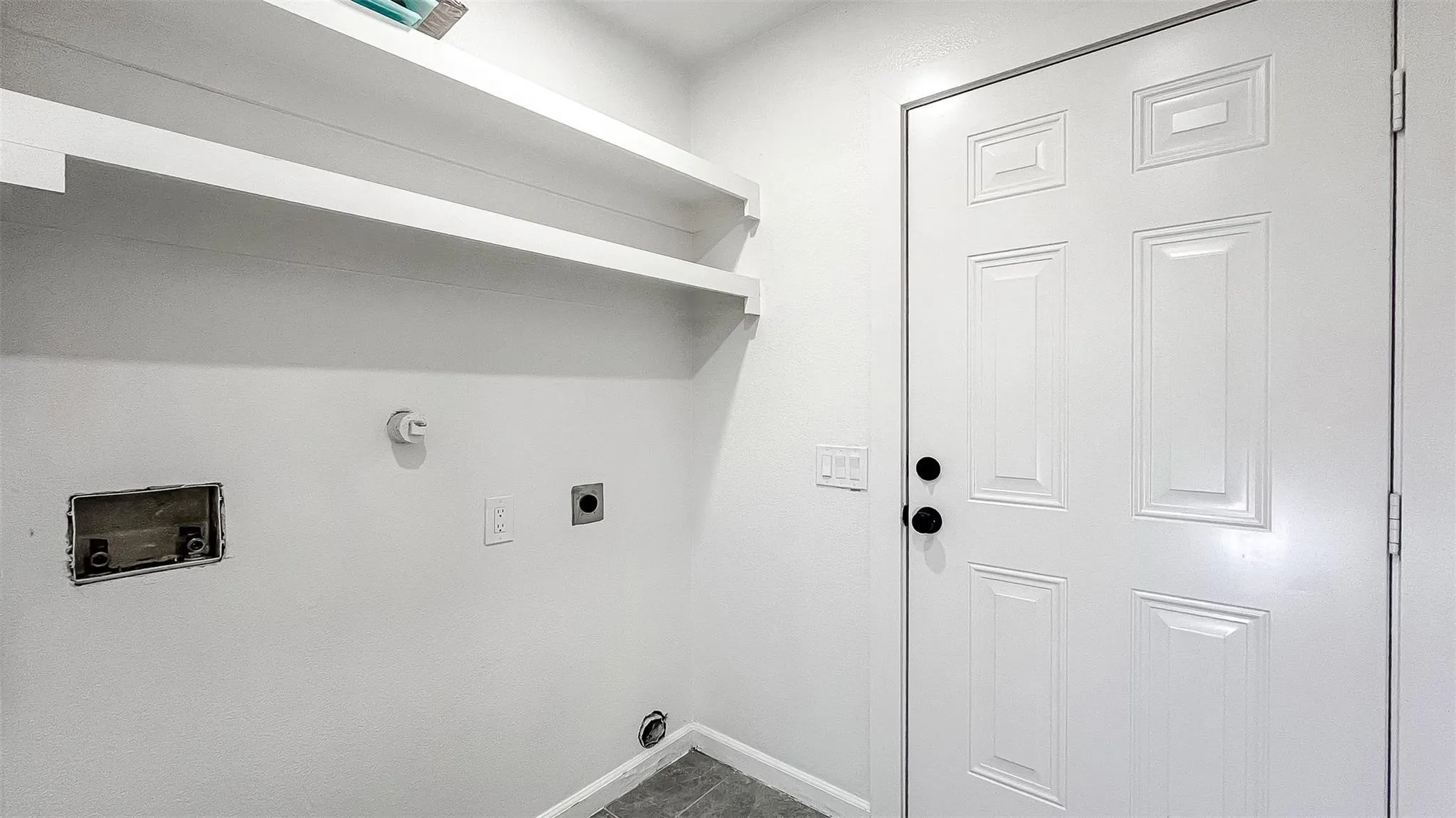 Single Family Residence For Rent in Dallas County , 1926 Arizona Avenue, Dallas, Texas 75216, 3 Bedroom, 2 Bathroom, Garage spaces, 1,479 Sqft, built in 2011, mls#21388570, Real Estate Agent in Dallas, Homes For Rent in Dallas county, Homes For Rent in Dallas, Realtor in Dallas Texas, Real Estate Brokerage Independent Realty Texas, Luminita Cordes Realtor