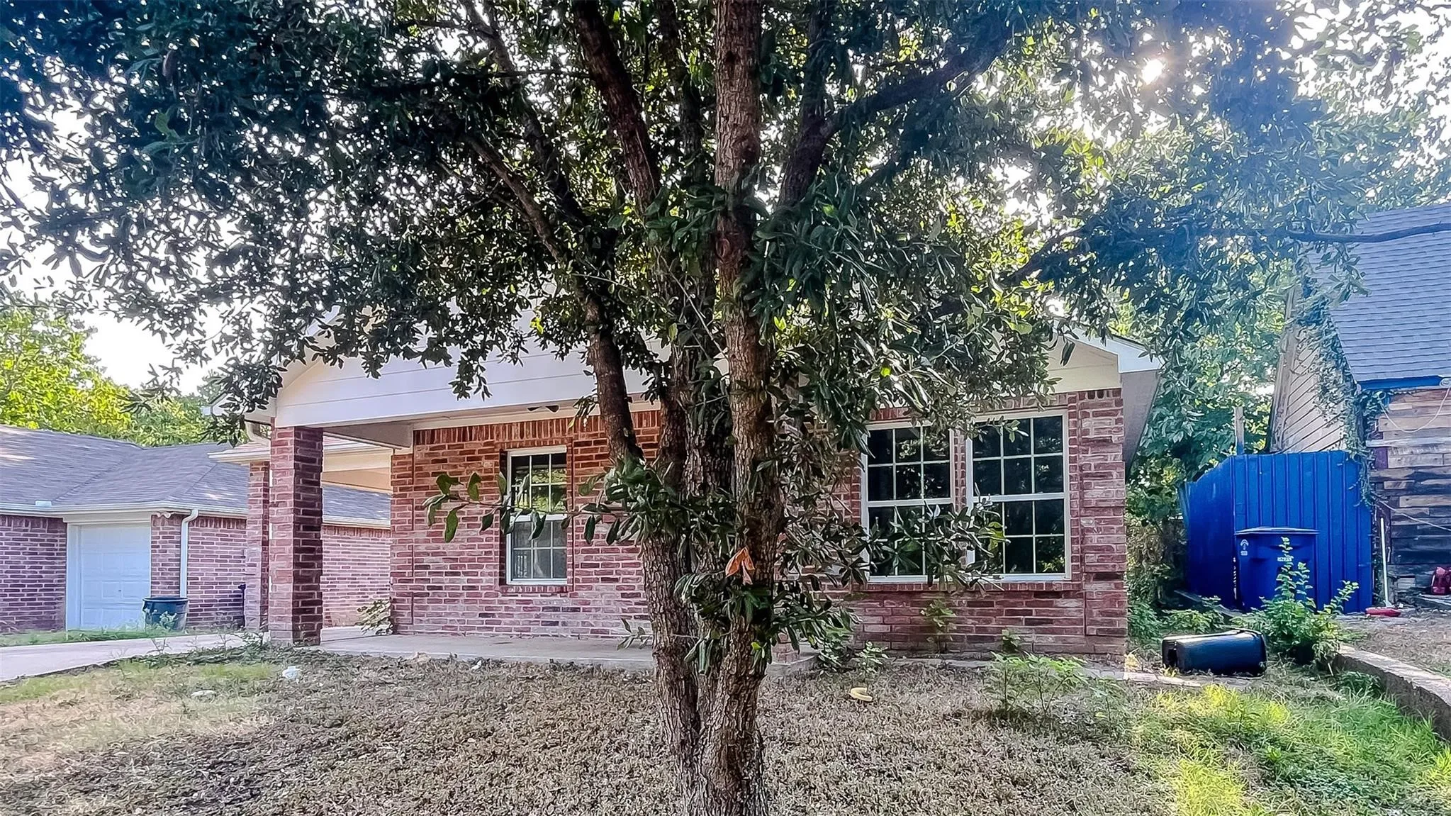 Single Family Residence For Rent in Dallas County , 1926 Arizona Avenue, Dallas, Texas 75216, 3 Bedroom, 2 Bathroom, Garage spaces, 1,479 Sqft, built in 2011, mls#21388570, Real Estate Agent in Dallas, Homes For Rent in Dallas county, Homes For Rent in Dallas, Realtor in Dallas Texas, Real Estate Brokerage Independent Realty Texas, Luminita Cordes Realtor