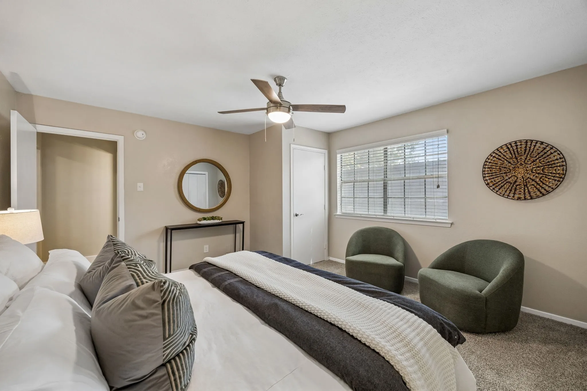 Duplex For Sale in Dallas County , 15515 El Estado Drive, Dallas, Texas 75248, 6 Bedroom, 4 Bathroom, Garage spaces, 2,784 Sqft, built in 1967, mls#21383594, Real Estate Agent in Dallas, Homes For Sale in Dallas county, Homes For Sale in Dallas, Realtor in Dallas Texas, Real Estate Brokerage Independent Realty Texas, Luminita Cordes Realtor
