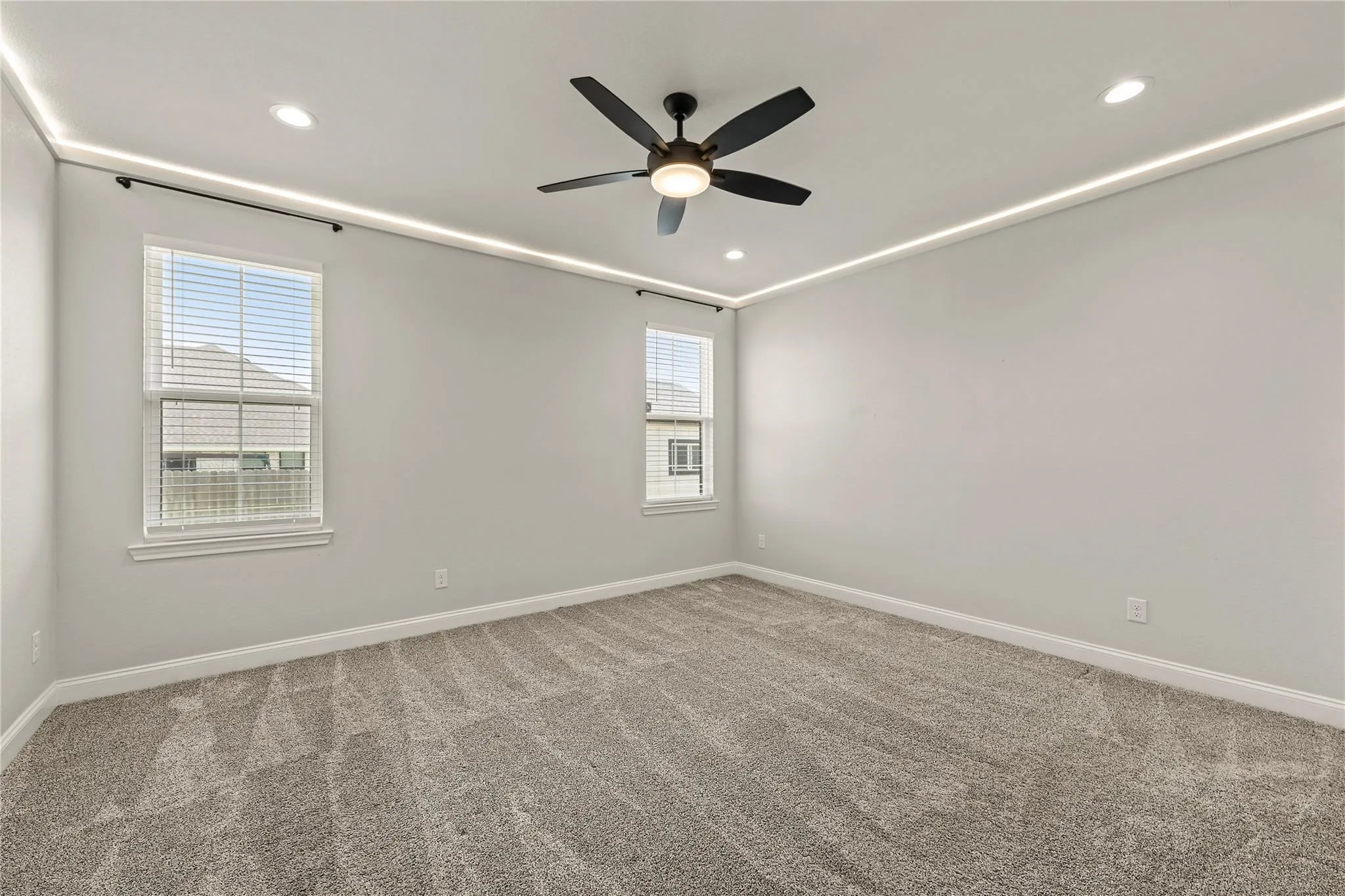 Single Family Residence For Rent in Mc Lennan County , 820 Forward Pass Drive, Hewitt, Texas 76643, 4 Bedroom, 3 Bathroom, 2 Garage spaces, 2,363 Sqft, built in 2022, mls#21388576, Real Estate Agent in Hewitt, Homes For Rent in Mc Lennan county, Homes For Rent in Hewitt, Realtor in Hewitt Texas, Real Estate Brokerage Independent Realty Texas, Luminita Cordes Realtor