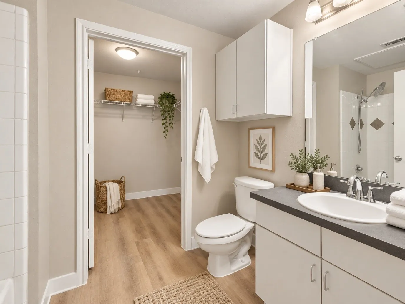 Condominium For Rent in Dallas County , 3102 Kings Road 1301, Dallas, Texas 75219, 1 Bedroom, 1 Bathroom, 1 Garage spaces, 665 Sqft, built in 2001, mls#21388505, Real Estate Agent in Dallas, Homes For Rent in Dallas county, Homes For Rent in Dallas, Realtor in Dallas Texas, Real Estate Brokerage Independent Realty Texas, Luminita Cordes Realtor