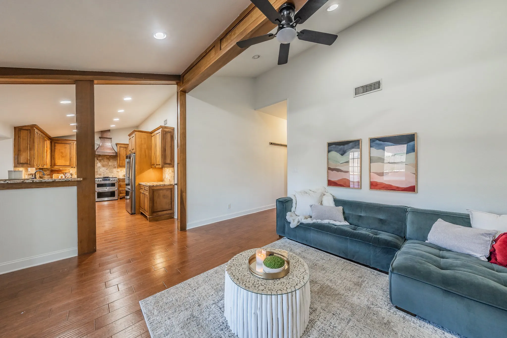Single Family Residence For Sale in Tarrant County , 7536 Oak Park Drive, North Richland Hills, Texas 76182, 3 Bedroom, 2 Bathroom, 1 Garage spaces, 1,567 Sqft, built in 1980, mls#21386280, Real Estate Agent in North Richland Hills, Homes For Sale in Tarrant county, Homes For Sale in North Richland Hills, Realtor in North Richland Hills Texas, Real Estate Brokerage Independent Realty Texas, Luminita Cordes Realtor