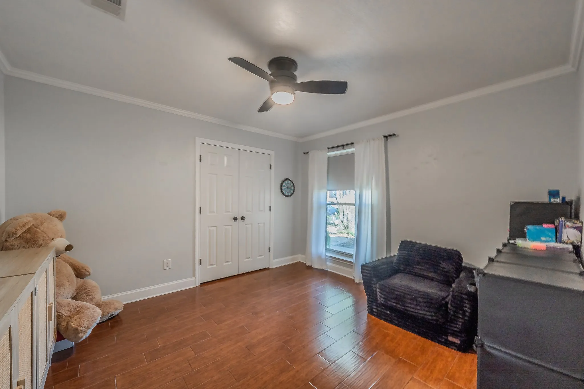 Single Family Residence For Sale in Tarrant County , 7536 Oak Park Drive, North Richland Hills, Texas 76182, 3 Bedroom, 2 Bathroom, 1 Garage spaces, 1,567 Sqft, built in 1980, mls#21386280, Real Estate Agent in North Richland Hills, Homes For Sale in Tarrant county, Homes For Sale in North Richland Hills, Realtor in North Richland Hills Texas, Real Estate Brokerage Independent Realty Texas, Luminita Cordes Realtor