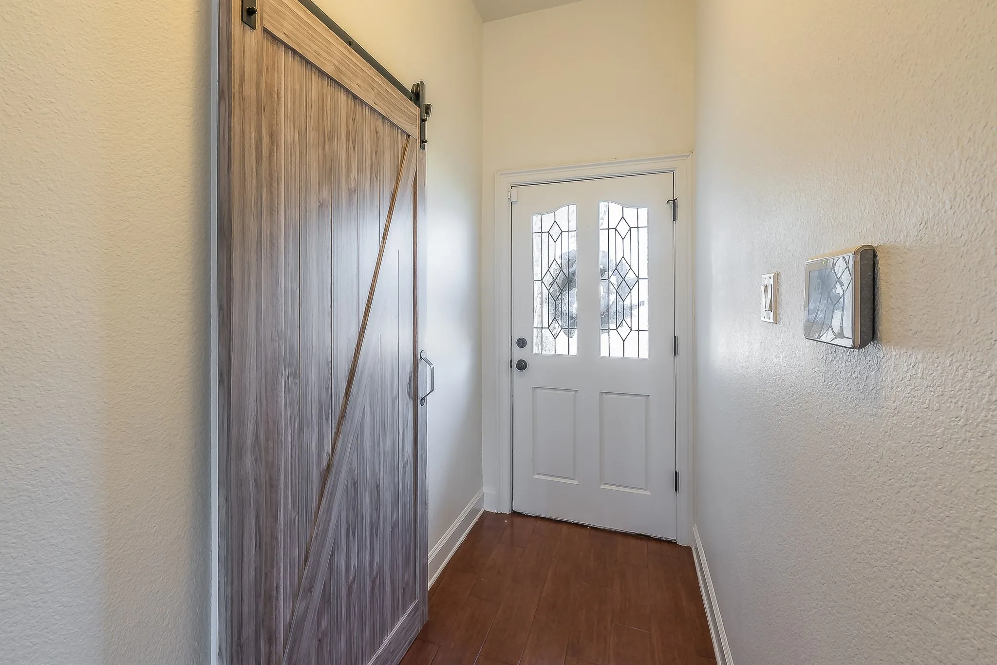 Single Family Residence For Sale in Tarrant County , 7536 Oak Park Drive, North Richland Hills, Texas 76182, 3 Bedroom, 2 Bathroom, 1 Garage spaces, 1,567 Sqft, built in 1980, mls#21386280, Real Estate Agent in North Richland Hills, Homes For Sale in Tarrant county, Homes For Sale in North Richland Hills, Realtor in North Richland Hills Texas, Real Estate Brokerage Independent Realty Texas, Luminita Cordes Realtor