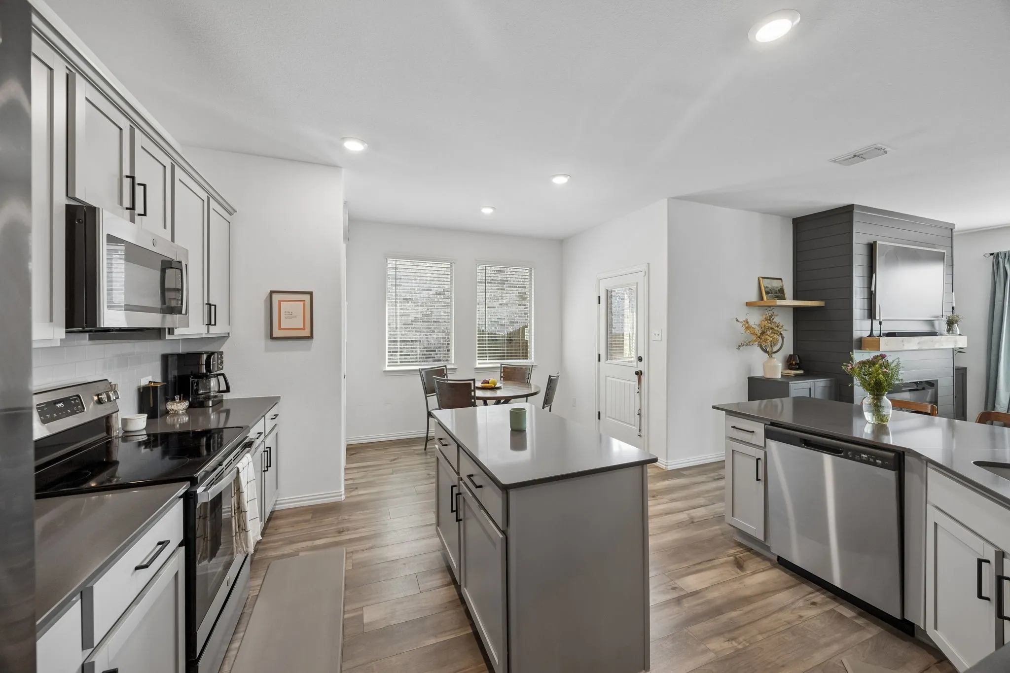 Single Family Residence For Rent in Collin County , 4820 Parrington Drive, Princeton, Texas 75407, 4 Bedroom, 2 Bathroom, 2 Garage spaces, 1,994 Sqft, built in 2021, mls#21388501, Real Estate Agent in Princeton, Homes For Rent in Collin county, Homes For Rent in Princeton, Realtor in Princeton Texas, Real Estate Brokerage Independent Realty Texas, Luminita Cordes Realtor