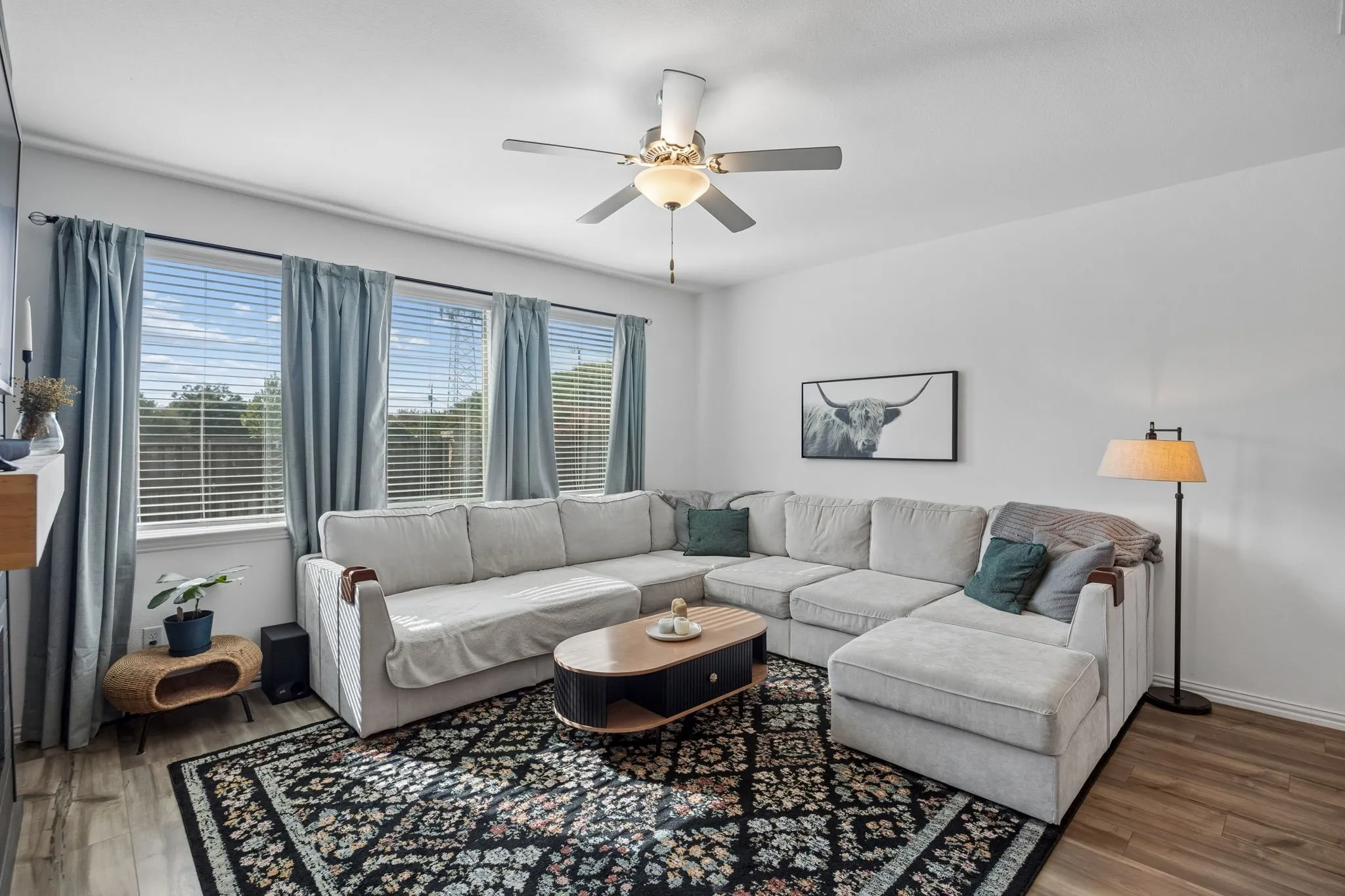 Single Family Residence For Rent in Collin County , 4820 Parrington Drive, Princeton, Texas 75407, 4 Bedroom, 2 Bathroom, 2 Garage spaces, 1,994 Sqft, built in 2021, mls#21388501, Real Estate Agent in Princeton, Homes For Rent in Collin county, Homes For Rent in Princeton, Realtor in Princeton Texas, Real Estate Brokerage Independent Realty Texas, Luminita Cordes Realtor
