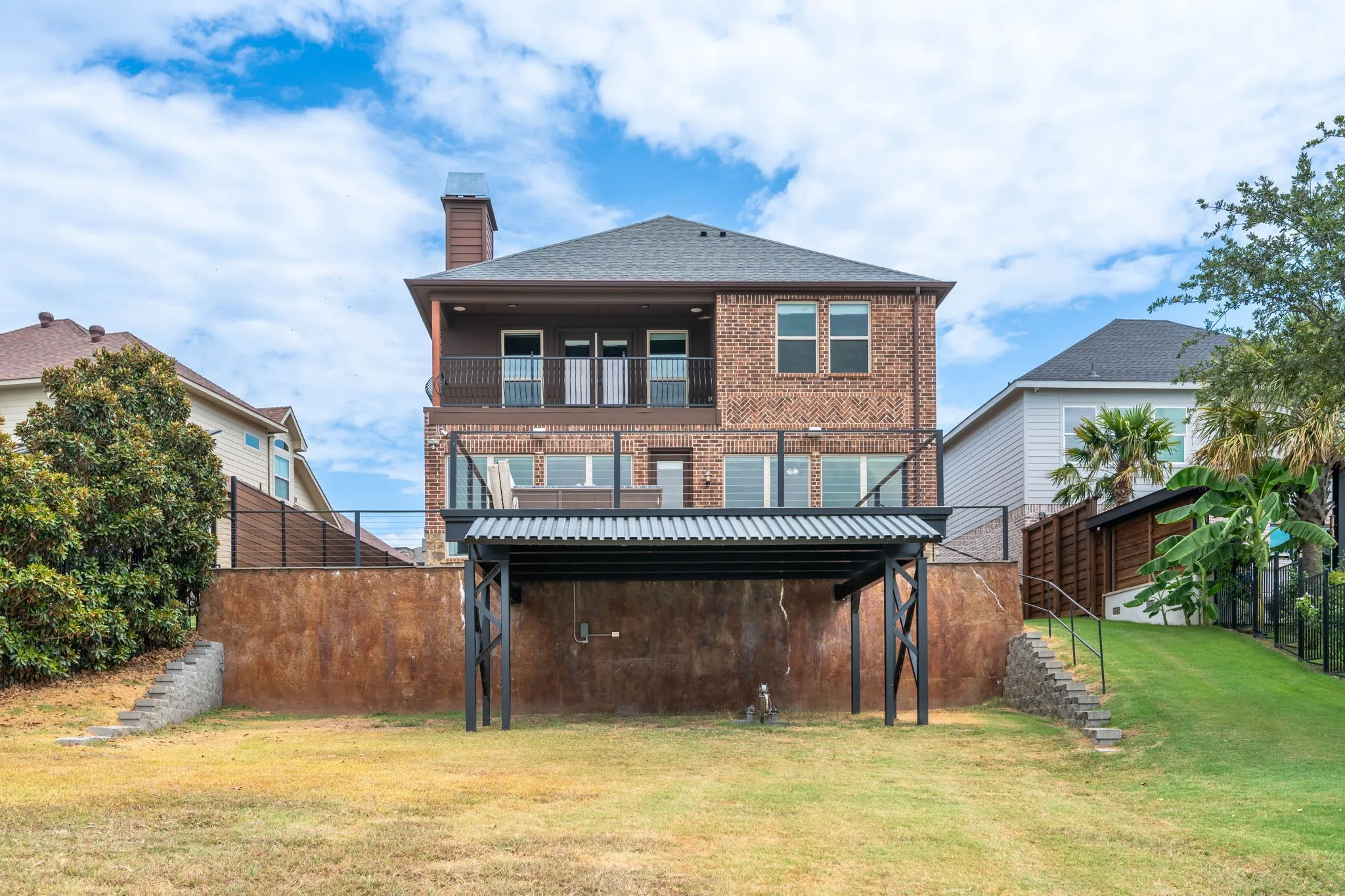 Single Family Residence For Rent in Dallas County , 2313 Windjammer Way, Rowlett, Texas 75088, 4 Bedroom, 5 Bathroom, 2 Garage spaces, 3,253 Sqft, built in 2016, mls#21386222, Real Estate Agent in Rowlett, Homes For Rent in Dallas county, Homes For Rent in Rowlett, Realtor in Rowlett Texas, Real Estate Brokerage Independent Realty Texas, Luminita Cordes Realtor