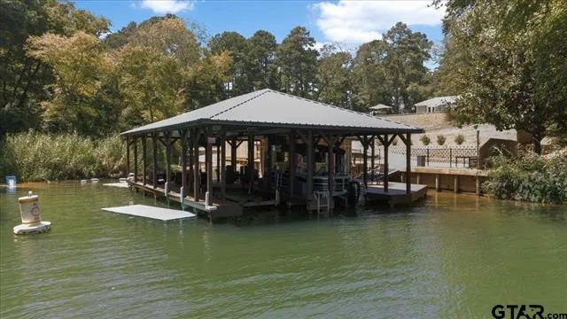 Single Family Residence For Sale in Cherokee County , 130 CR 3162, Jacksonville, Texas 75766, 3 Bedroom, 2 Bathroom, Garage spaces, 2,448 Sqft, built in 1966, mls#21388618, Real Estate Agent in Jacksonville, Homes For Sale in Cherokee county, Homes For Sale in Jacksonville, Realtor in Jacksonville Texas, Real Estate Brokerage Independent Realty Texas, Luminita Cordes Realtor