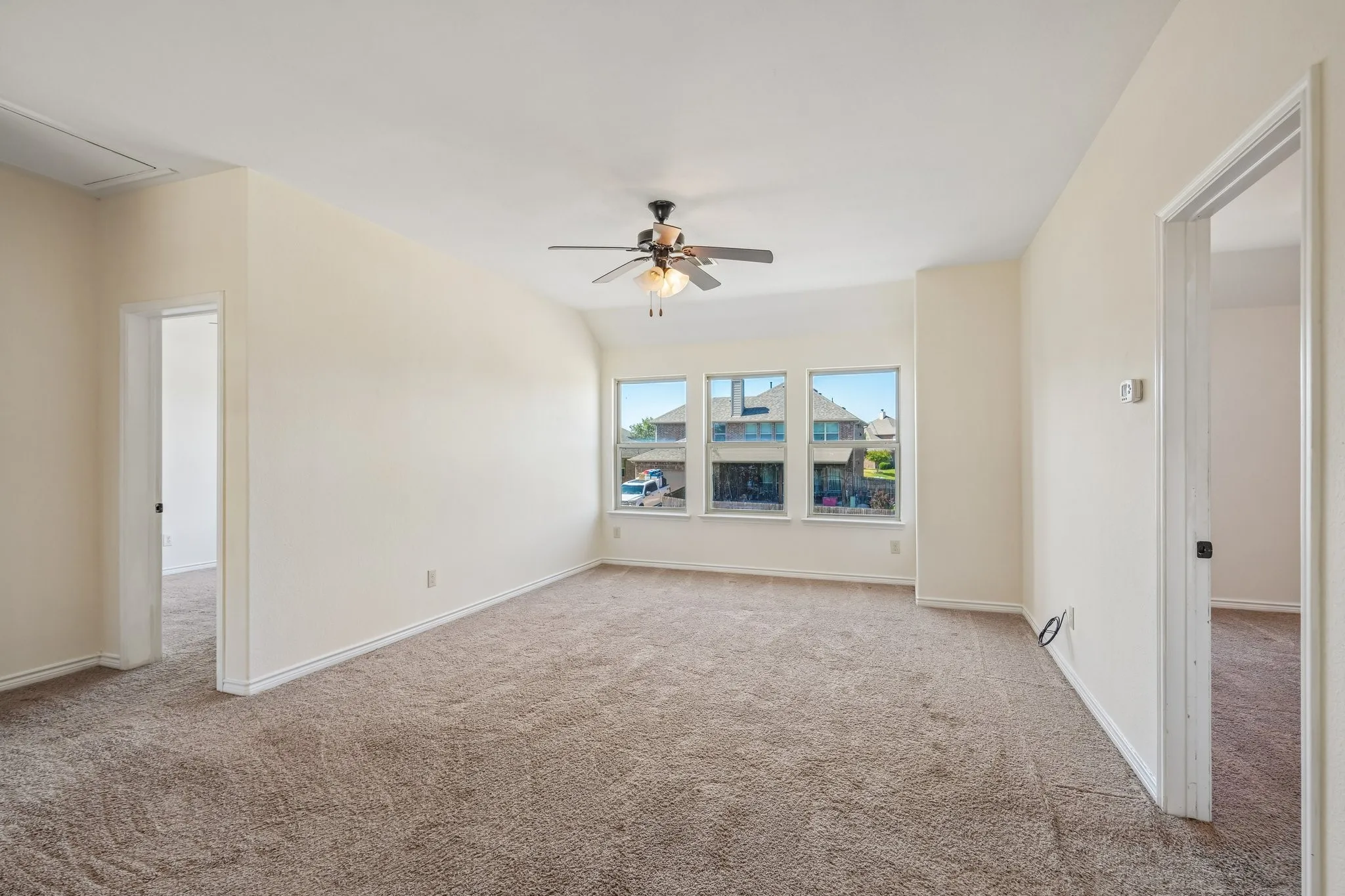 Single Family Residence For Sale in Collin County , 123 Parkwood Drive, Wylie, Texas 75098, 4 Bedroom, 3 Bathroom, 2 Garage spaces, 2,485 Sqft, built in 2015, mls#21386791, Real Estate Agent in Wylie, Homes For Sale in Collin county, Homes For Sale in Wylie, Realtor in Wylie Texas, Real Estate Brokerage Independent Realty Texas, Luminita Cordes Realtor