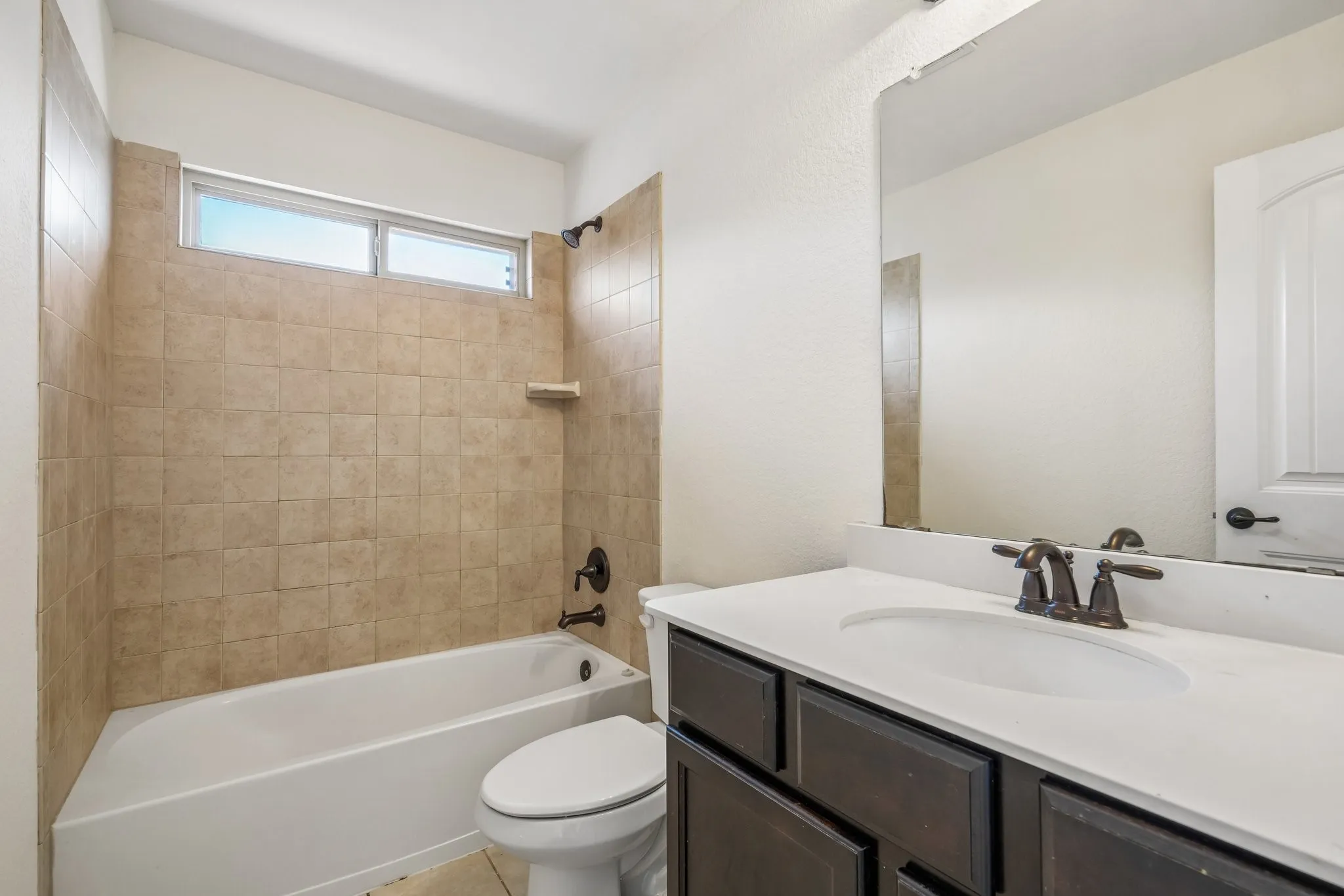 Single Family Residence For Sale in Collin County , 123 Parkwood Drive, Wylie, Texas 75098, 4 Bedroom, 3 Bathroom, 2 Garage spaces, 2,485 Sqft, built in 2015, mls#21386791, Real Estate Agent in Wylie, Homes For Sale in Collin county, Homes For Sale in Wylie, Realtor in Wylie Texas, Real Estate Brokerage Independent Realty Texas, Luminita Cordes Realtor