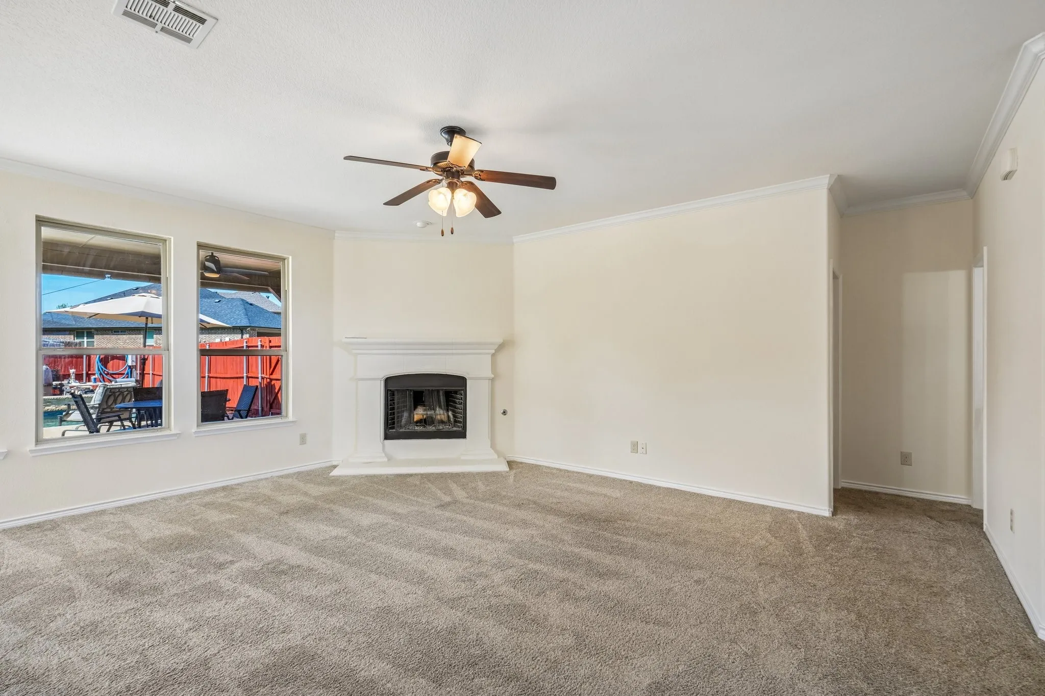 Single Family Residence For Sale in Collin County , 123 Parkwood Drive, Wylie, Texas 75098, 4 Bedroom, 3 Bathroom, 2 Garage spaces, 2,485 Sqft, built in 2015, mls#21386791, Real Estate Agent in Wylie, Homes For Sale in Collin county, Homes For Sale in Wylie, Realtor in Wylie Texas, Real Estate Brokerage Independent Realty Texas, Luminita Cordes Realtor
