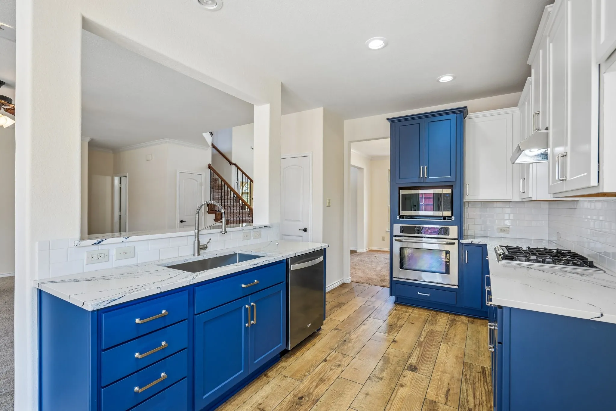 Single Family Residence For Sale in Collin County , 123 Parkwood Drive, Wylie, Texas 75098, 4 Bedroom, 3 Bathroom, 2 Garage spaces, 2,485 Sqft, built in 2015, mls#21386791, Real Estate Agent in Wylie, Homes For Sale in Collin county, Homes For Sale in Wylie, Realtor in Wylie Texas, Real Estate Brokerage Independent Realty Texas, Luminita Cordes Realtor