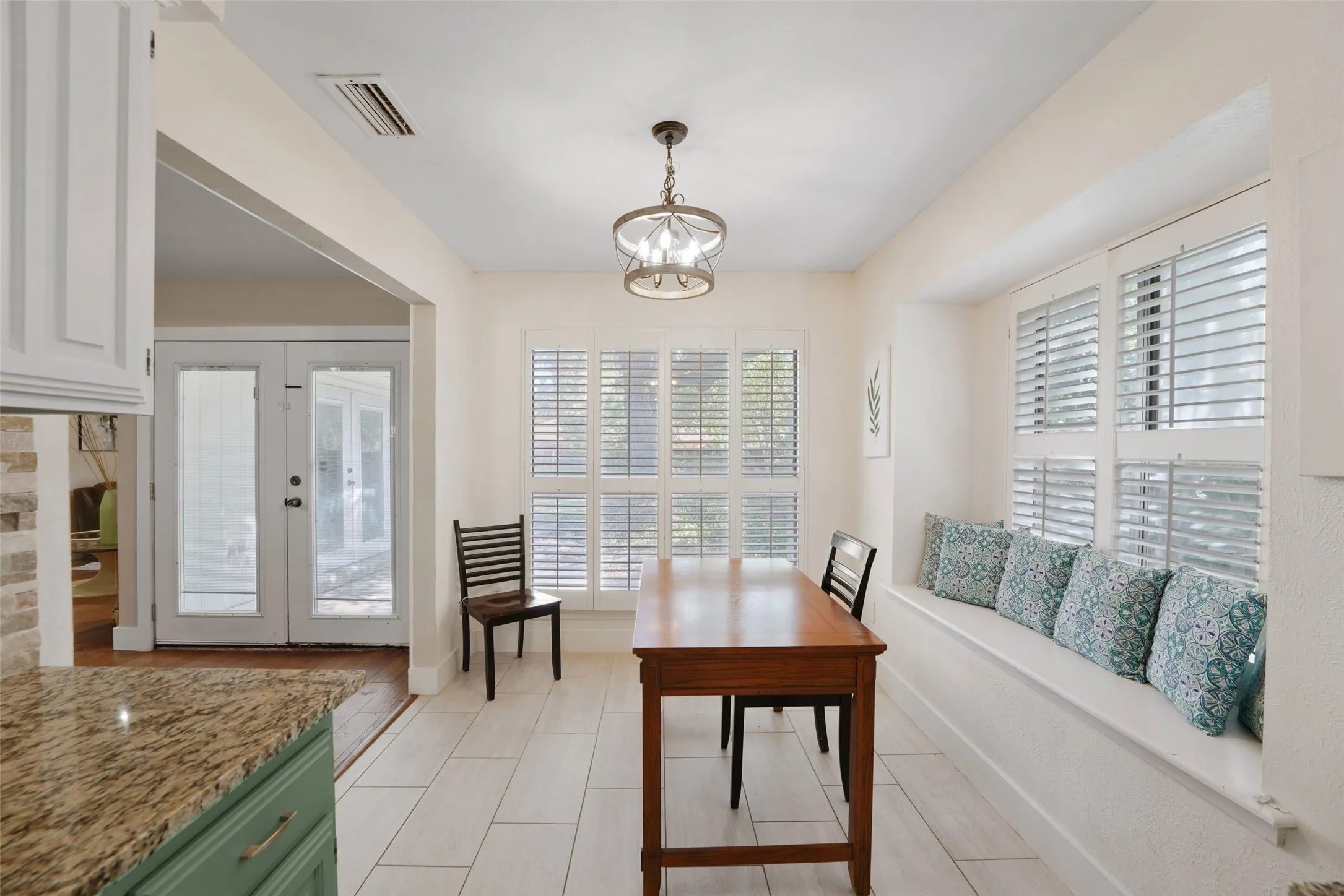 Breakfast Nook