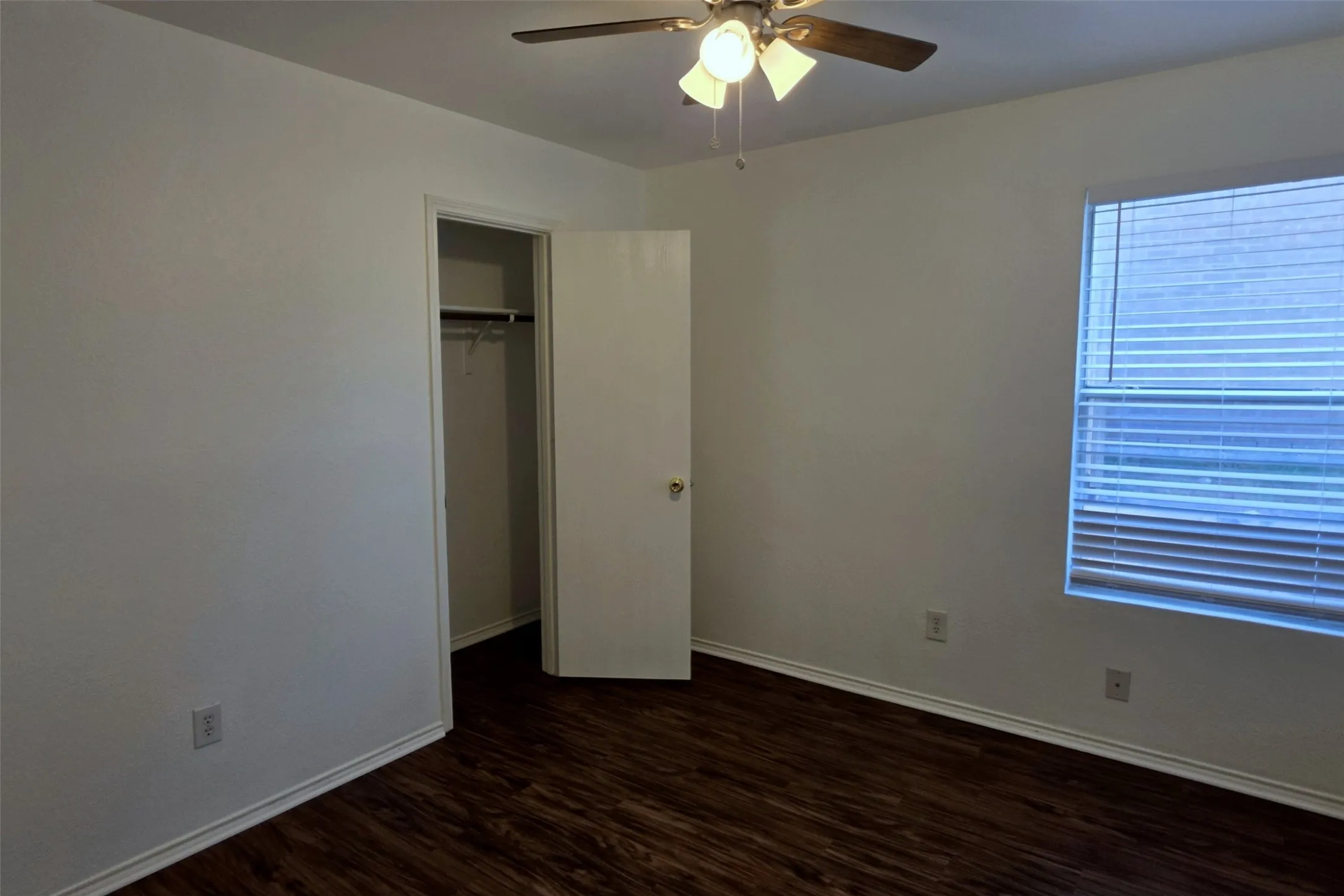 New window blinds, new flooring and new ceiling fan in Bedroom 3! Freshly painted September 2026!