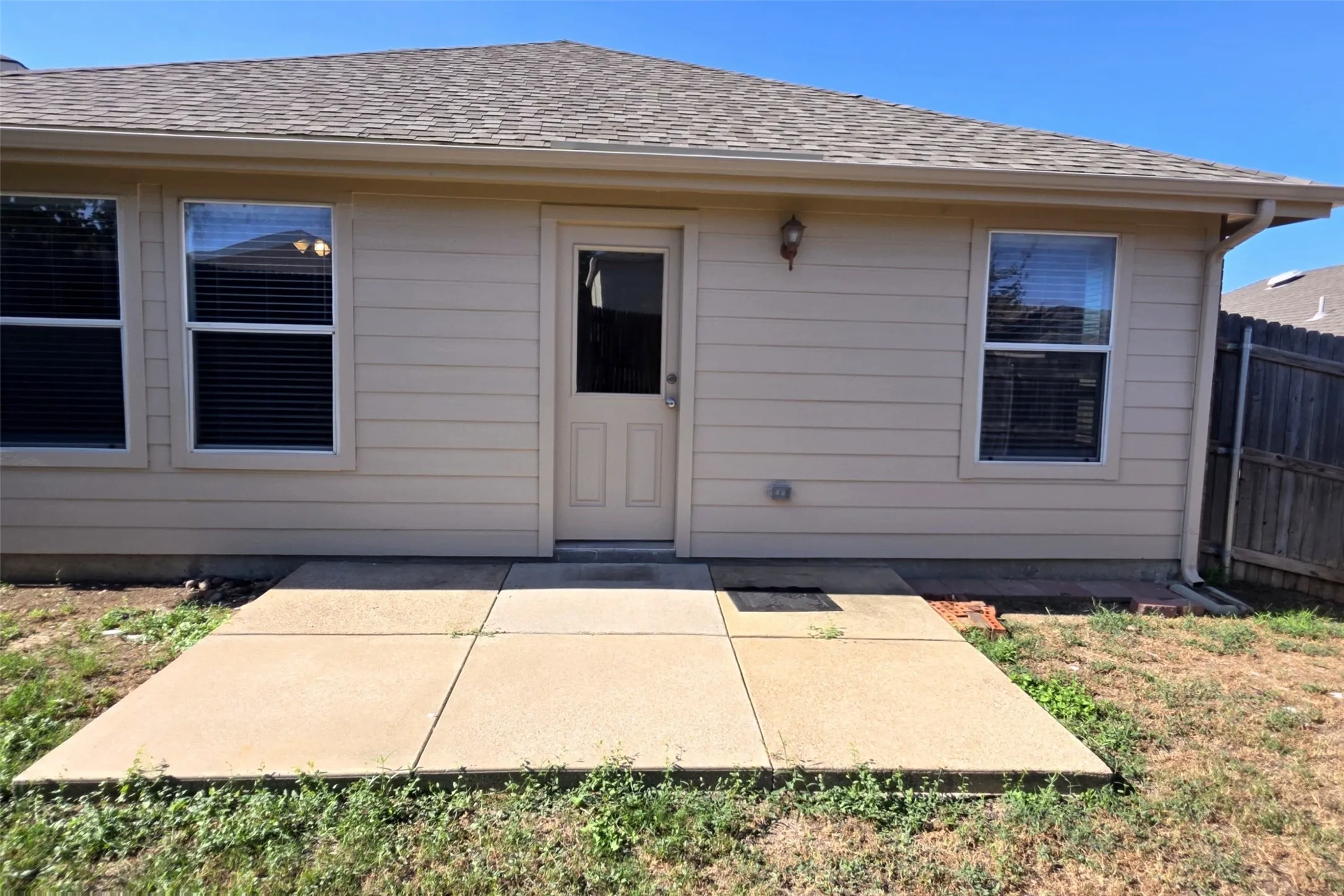 Extended open back patio in the backyard!