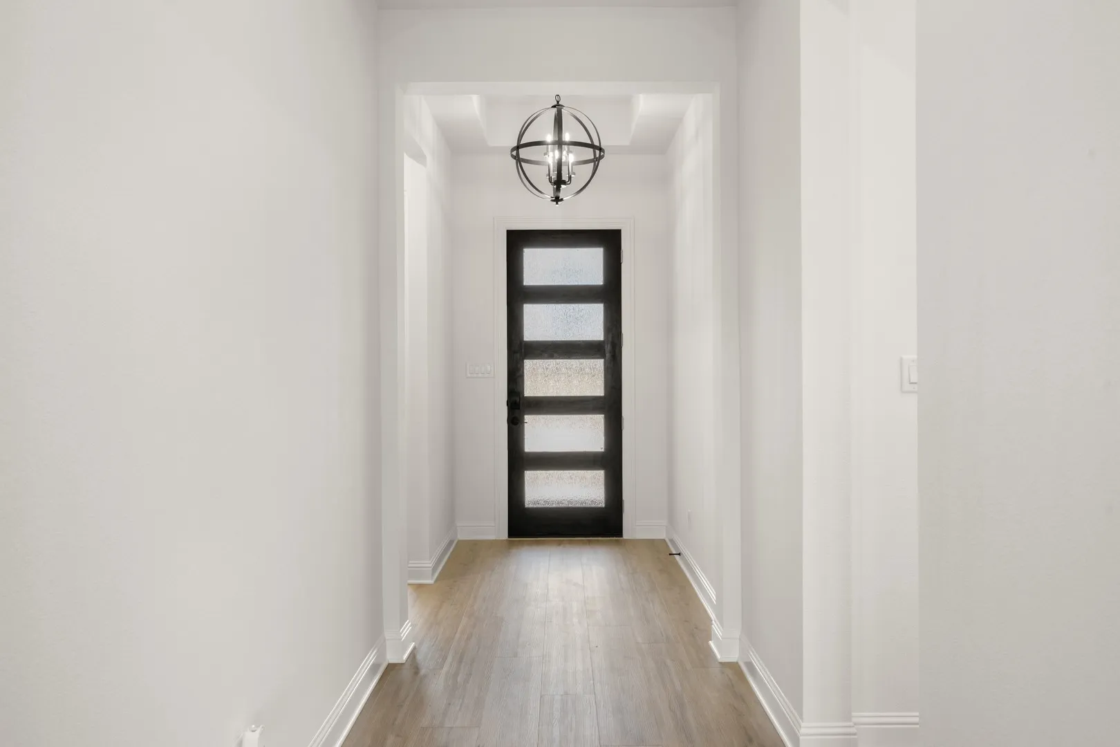 2114 Ash Court3