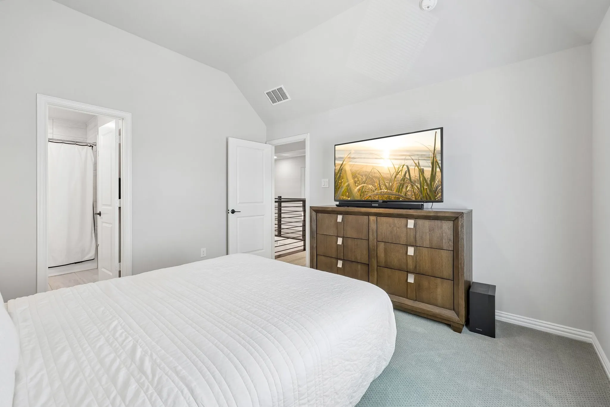 Single Family Residence For Sale in Denton County , 3709 Damsel MacKenzie, Lewisville, Texas 75056, 4 Bedroom, 4 Bathroom, 3 Garage spaces, 3,295 Sqft, built in 2023, mls#21381921, Real Estate Agent in Lewisville, Homes For Sale in Denton county, Homes For Sale in Lewisville, Realtor in Lewisville Texas, Real Estate Brokerage Independent Realty Texas, Luminita Cordes Realtor